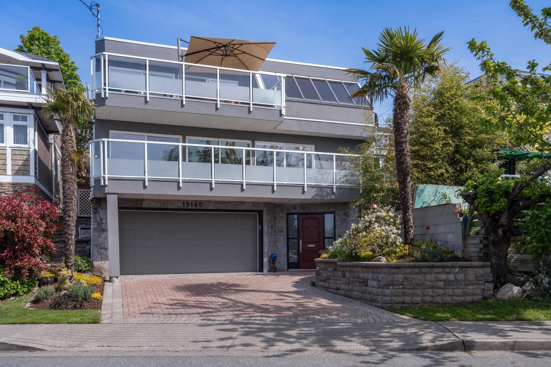 15145 Victoria Avenue, White Rock, V4B 1G5 — photo 1