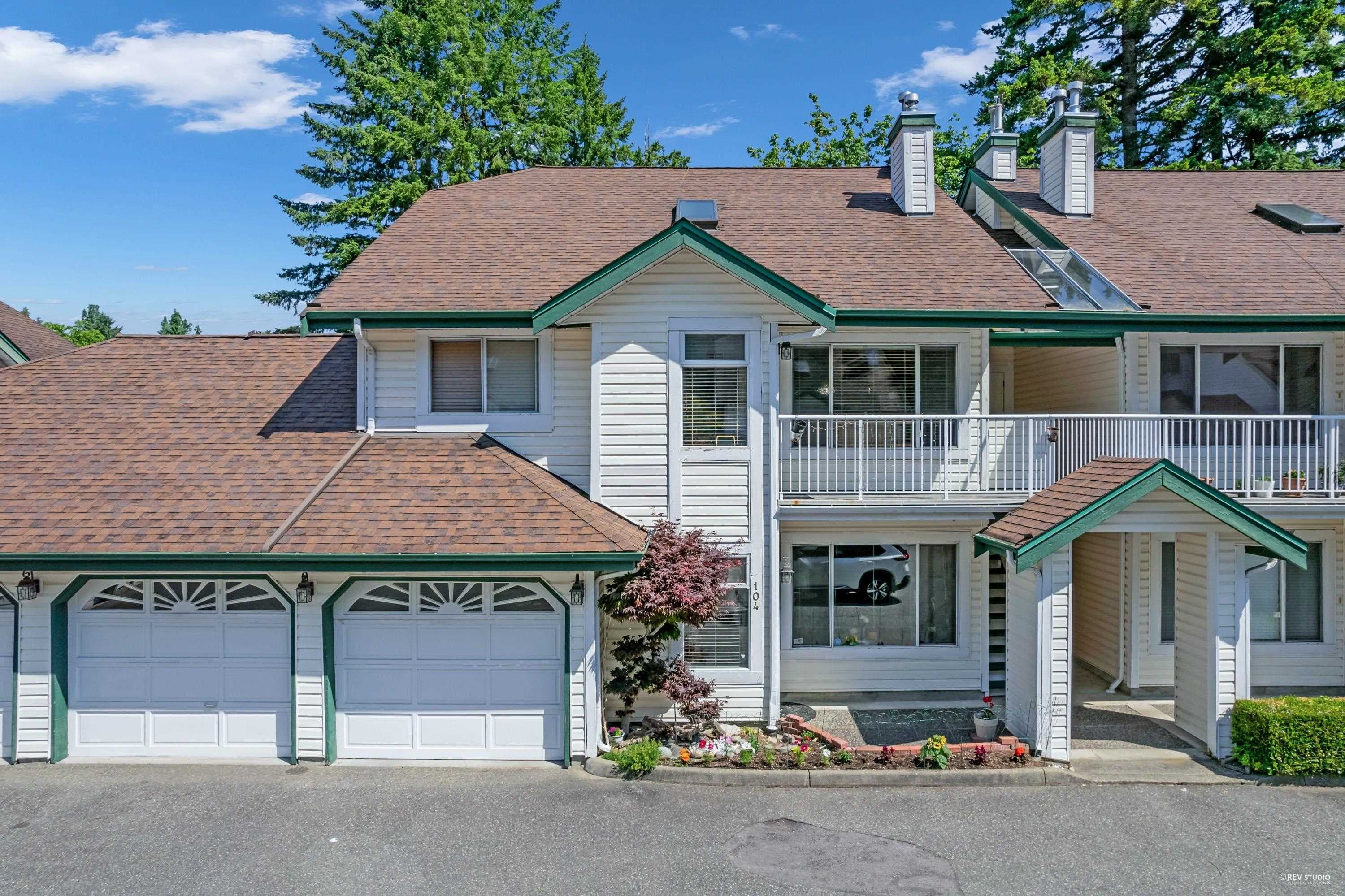 204 - 10308 155a Street, Surrey, V3R 4K5 — photo 1