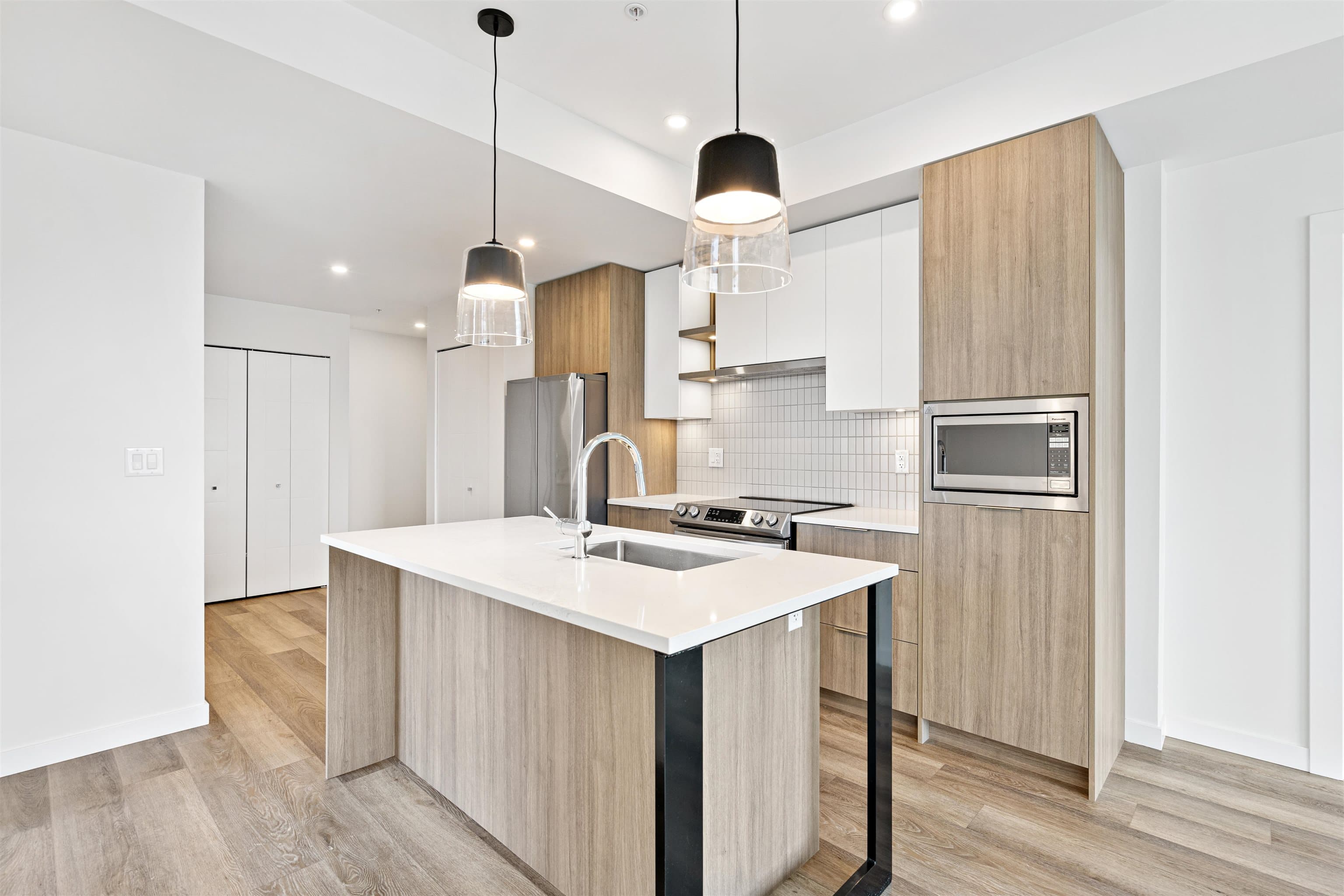 401 - 20695 Eastleigh Crescent, Langley, V3A 0P7 — photo 3