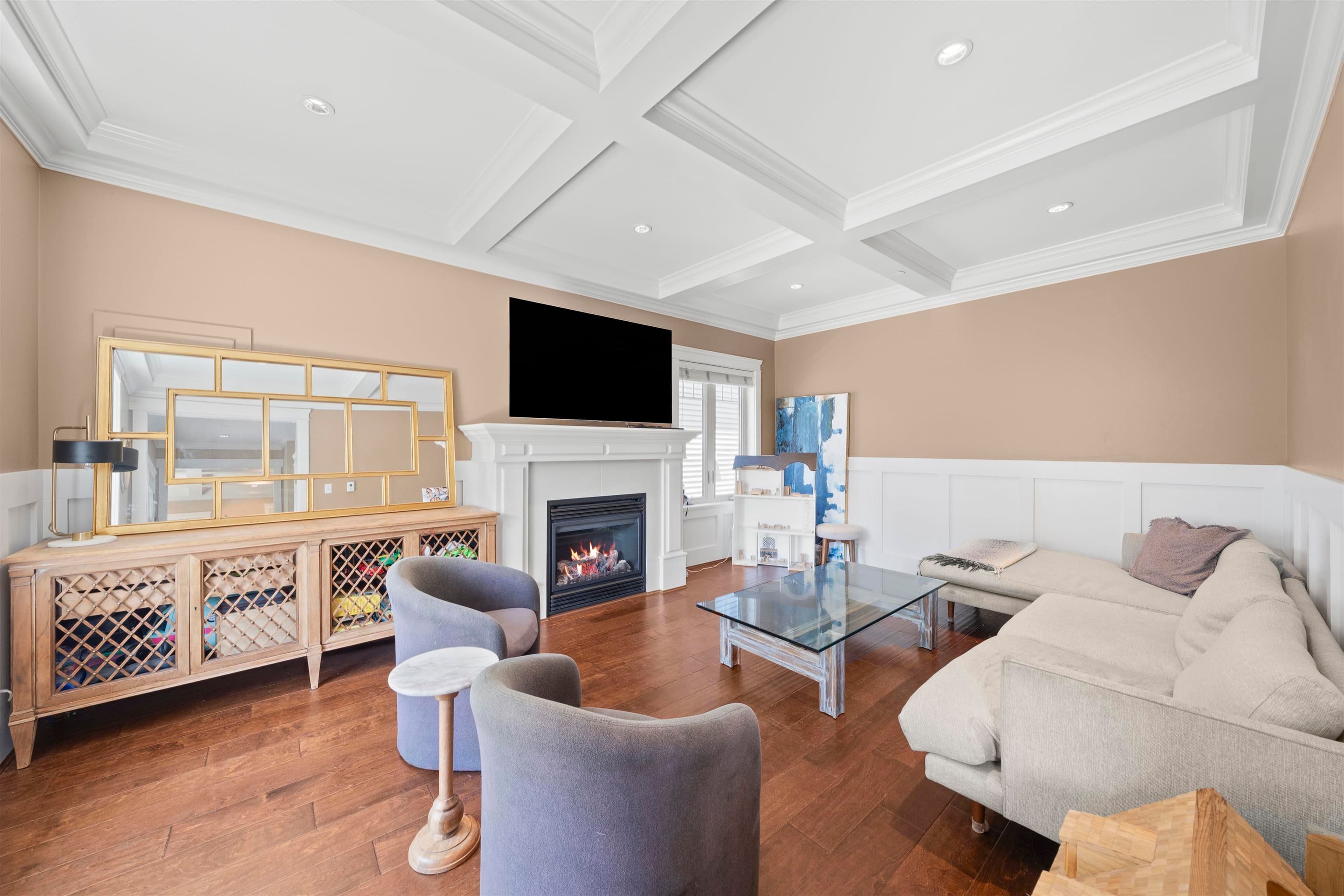 2575 W 7th Avenue, Vancouver, V6K 1Y8 — photo 2