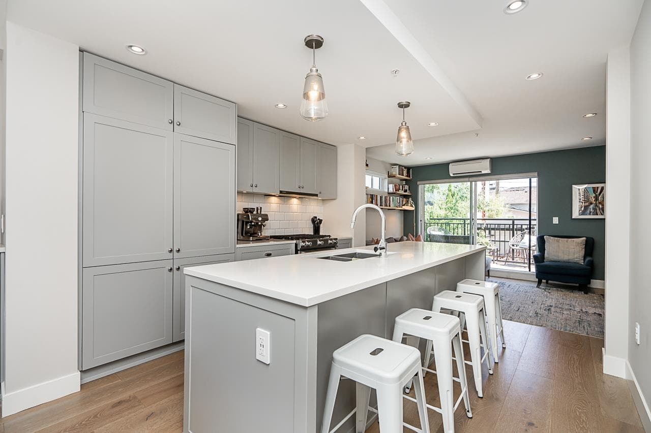 4320 Knight Street, Vancouver, V5N 3M5 — photo 2
