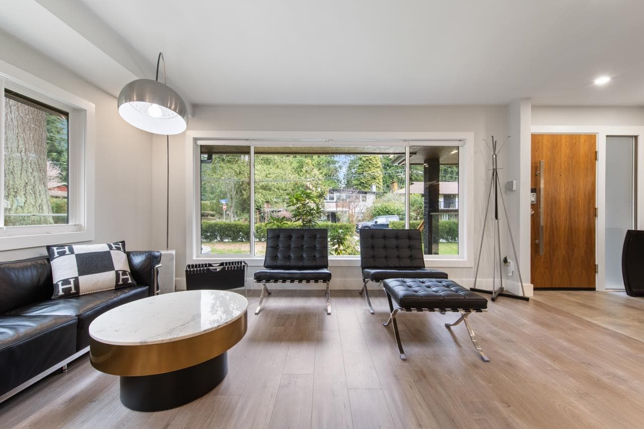 4491 Primrose Lane, North Vancouver, V7R 4H1 — photo 3