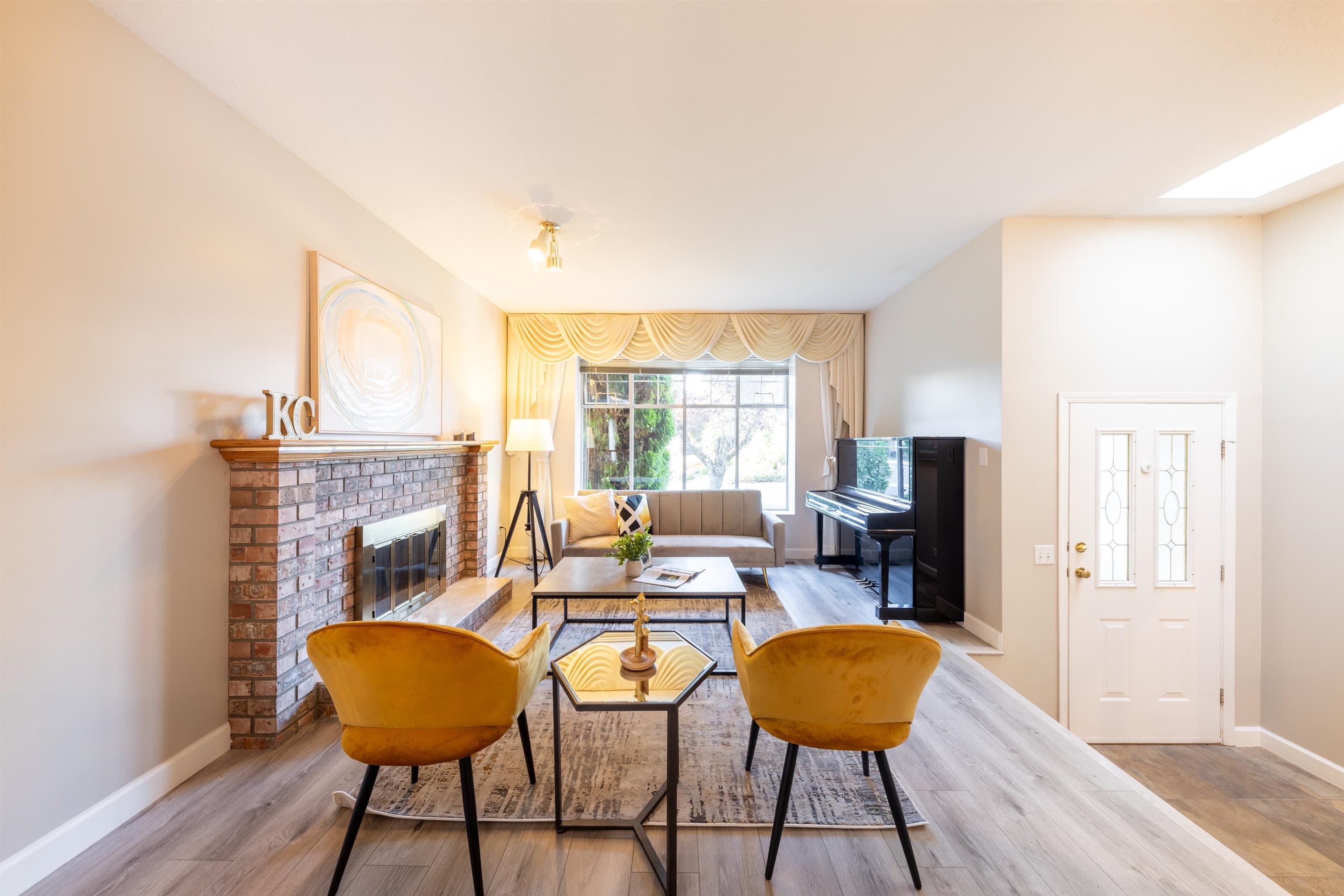 1936 Eureka Avenue, Port Coquitlam, V3C 5P5 — photo 5