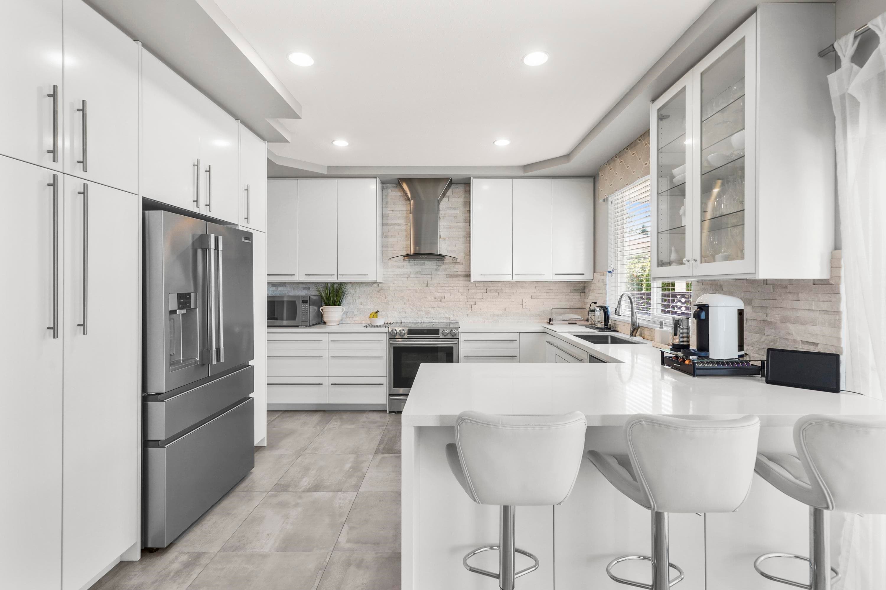 1220 Yangtze Place, Port Coquitlam, V3B 7X1 — photo 1