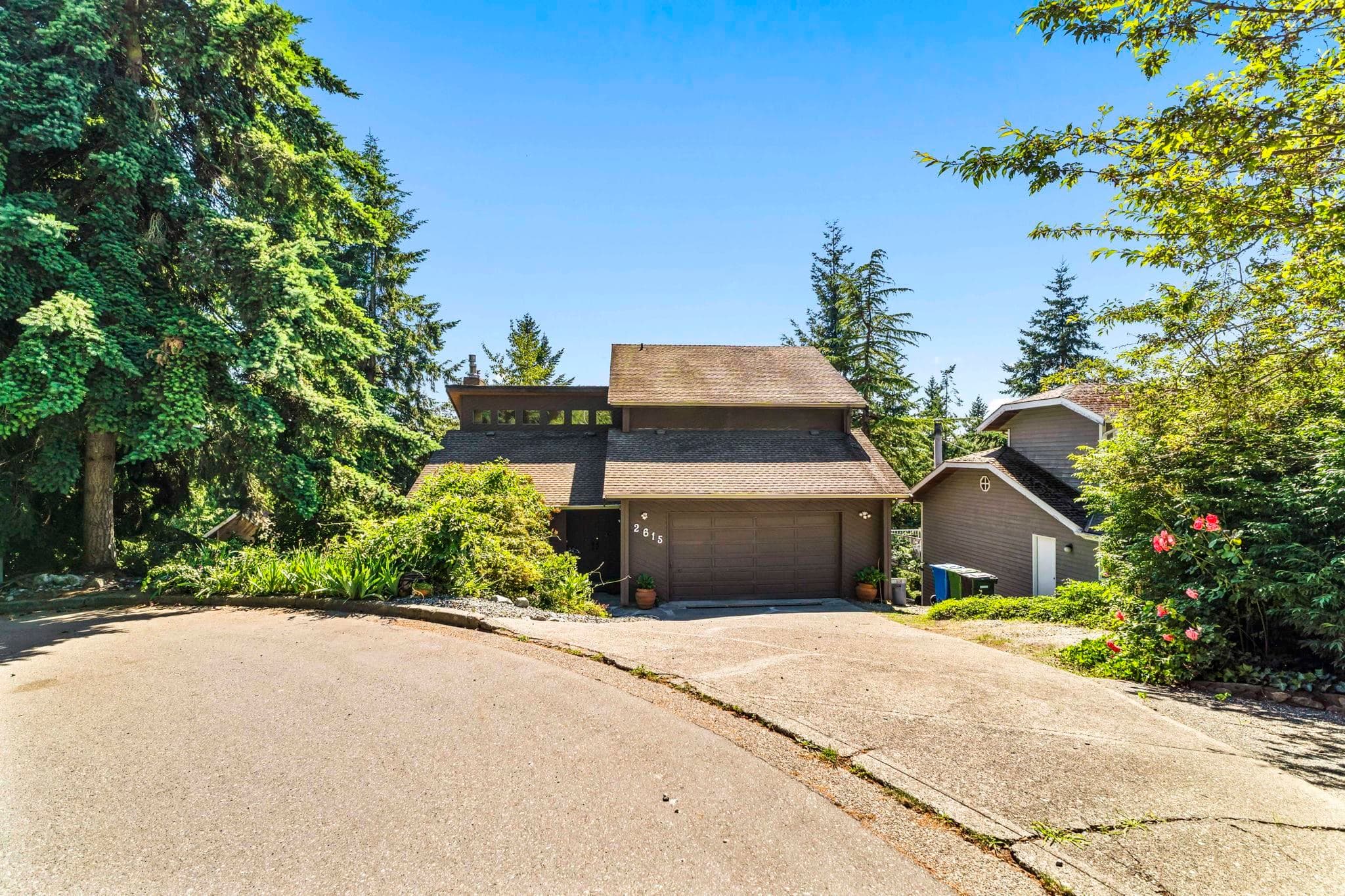 2615 St Gallen Way, Abbotsford, V3G 1C3 — photo 2
