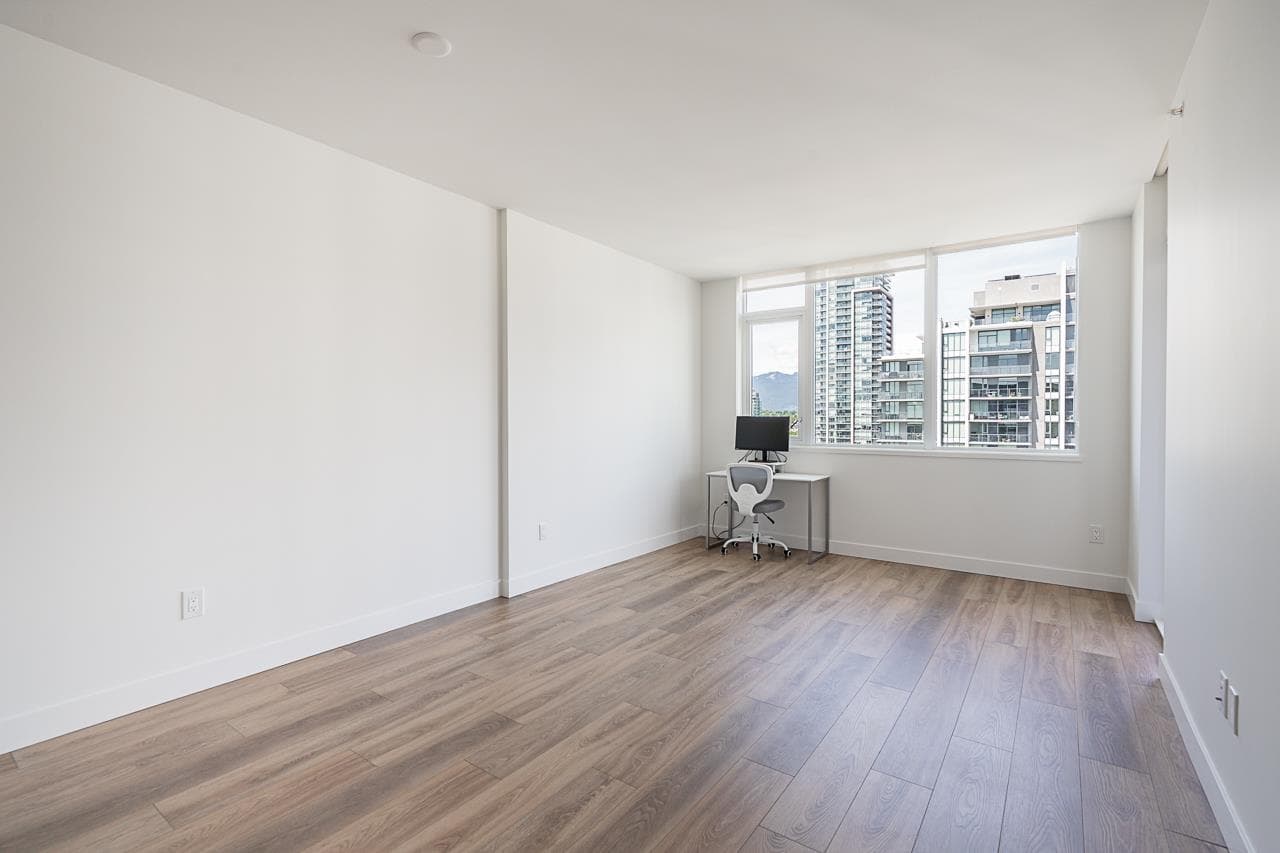 2101 - 4433 Alaska Street, Burnaby, V5C 5T3 — photo 4
