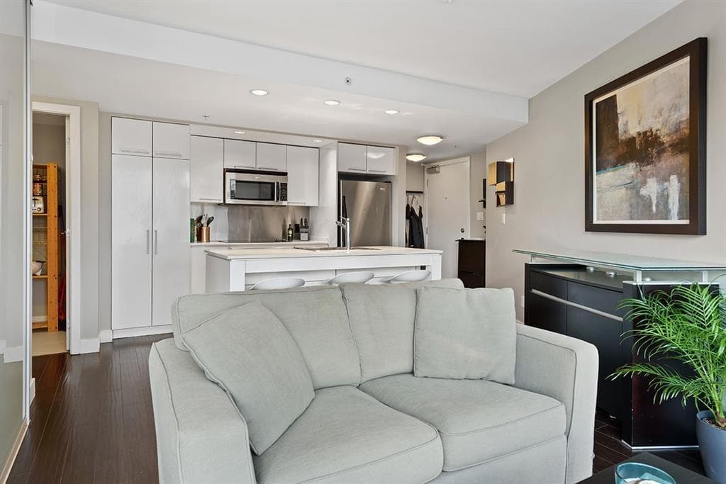 1508 - 1255 Seymour Street, Vancouver, V6B 0H1 — photo 2