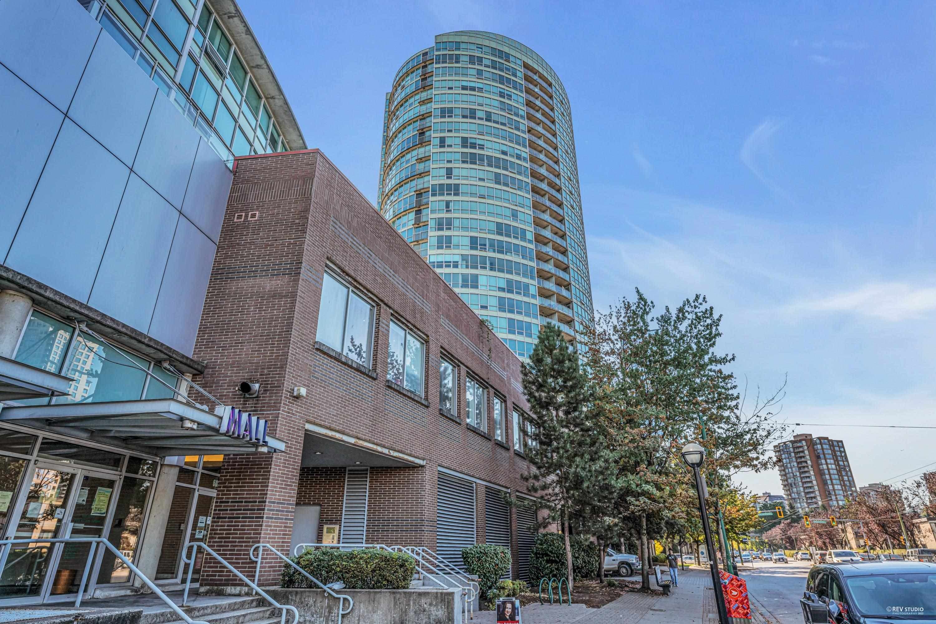 1801 - 6088 Willingdon Avenue, Burnaby, V5H 4V2 — photo 1