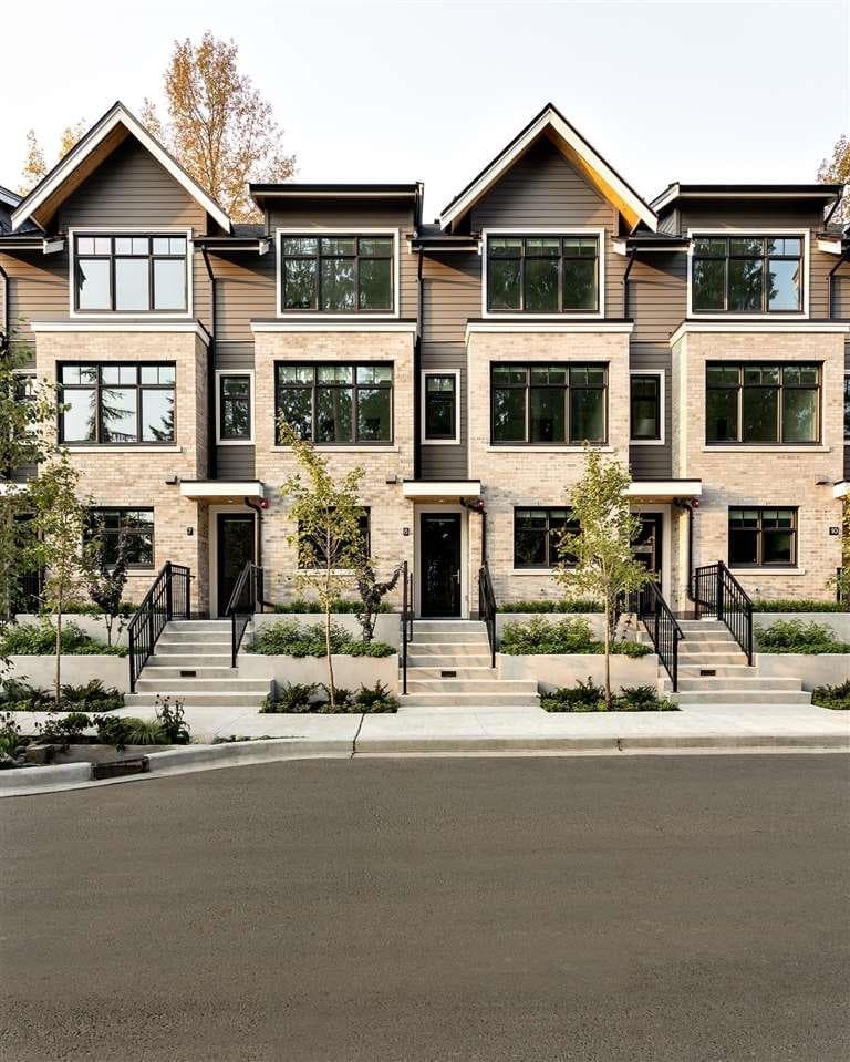4 - 1960 Glenaire Drive, North Vancouver, V7P 1Y1 — photo 1