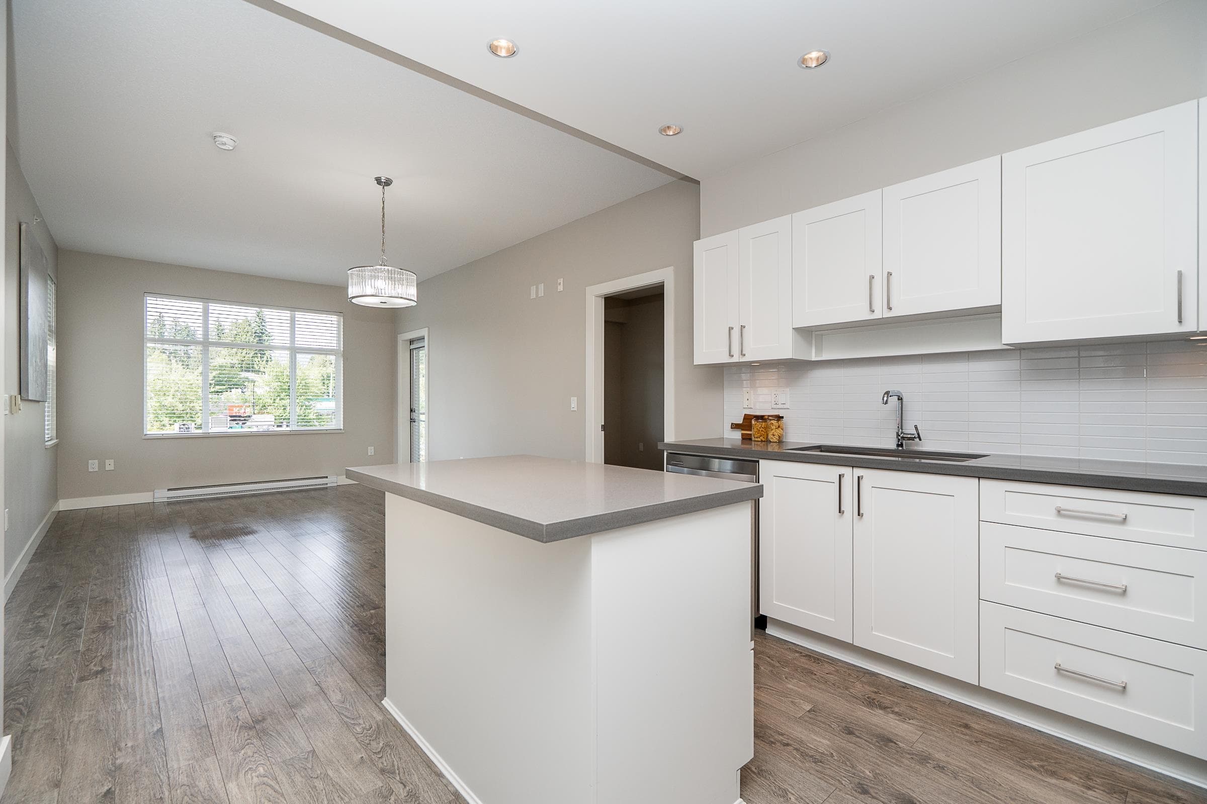 2410 - 963 Charland Avenue, Coquitlam, V3K 0E2 — photo 5
