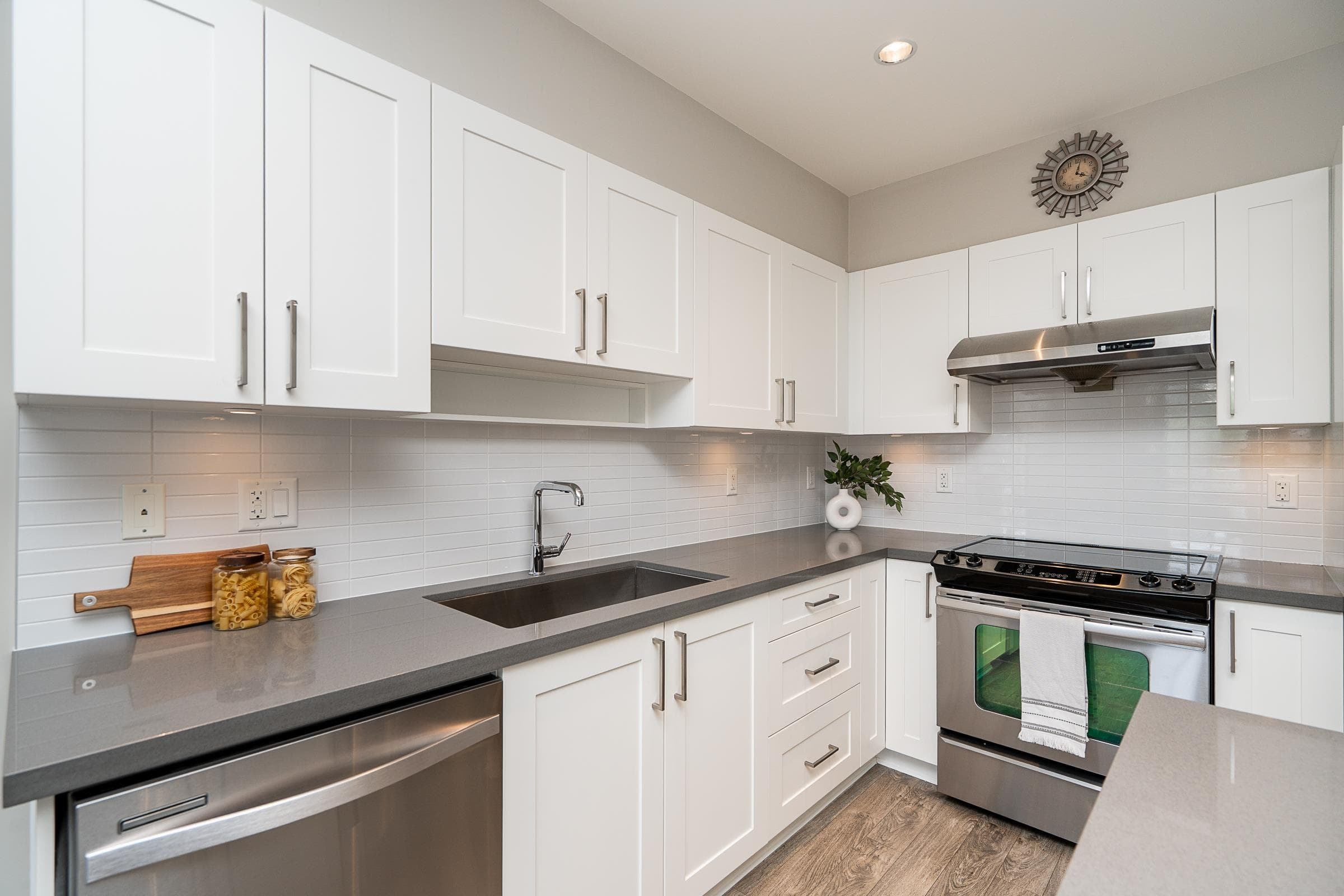 2410 - 963 Charland Avenue, Coquitlam, V3K 0E2 — photo 4
