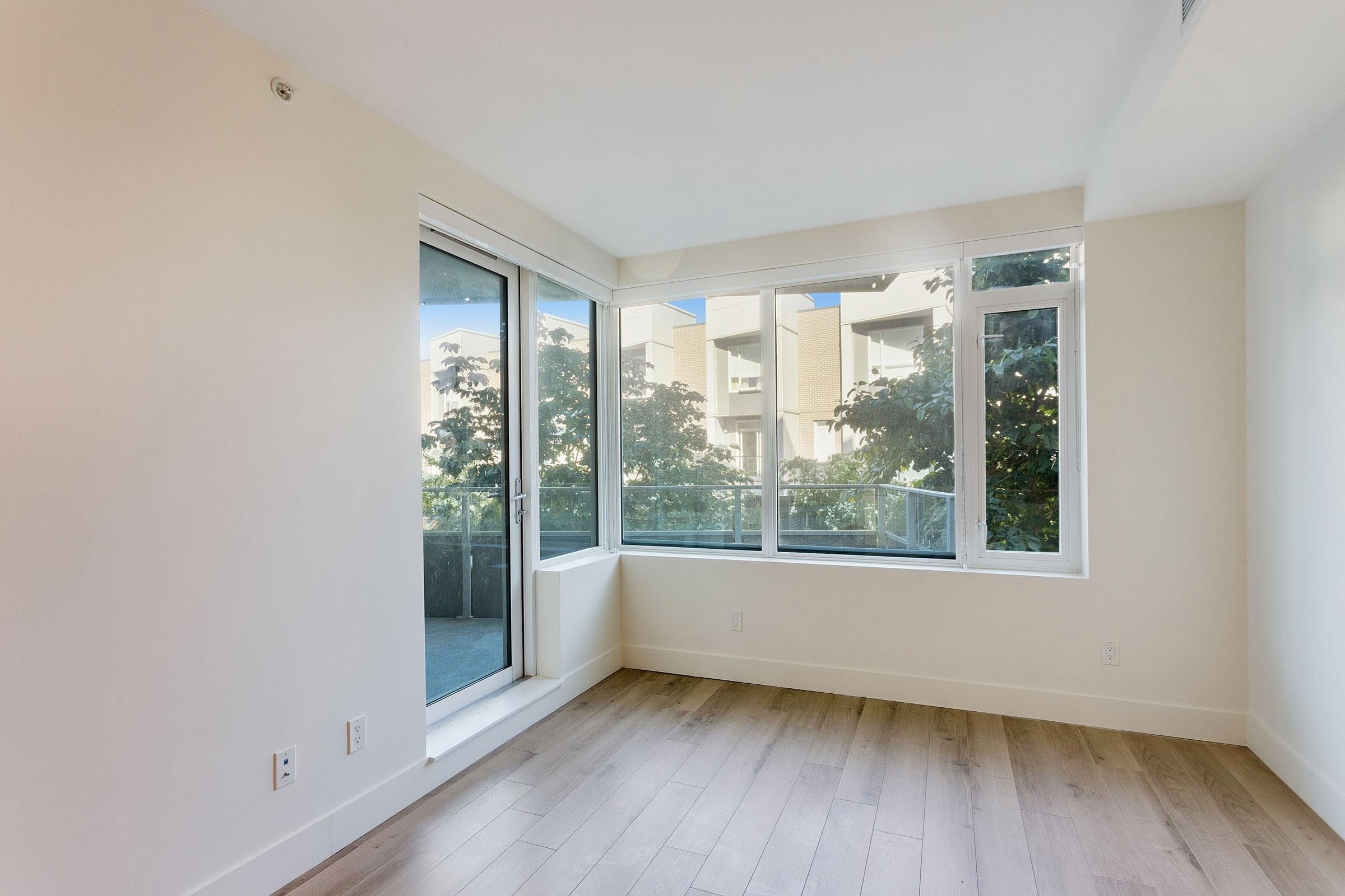 213 - 10788 No. 5 Road, Richmond, V6W 0B7 — photo 2