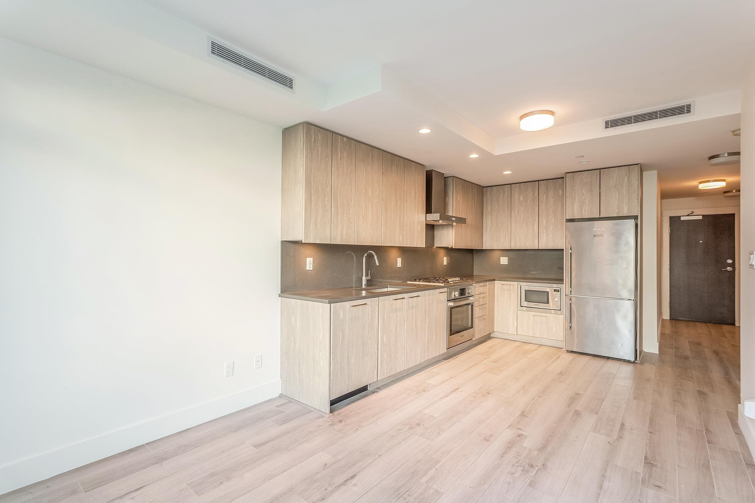 213 - 10788 No. 5 Road, Richmond, V6W 0B7 — photo 5