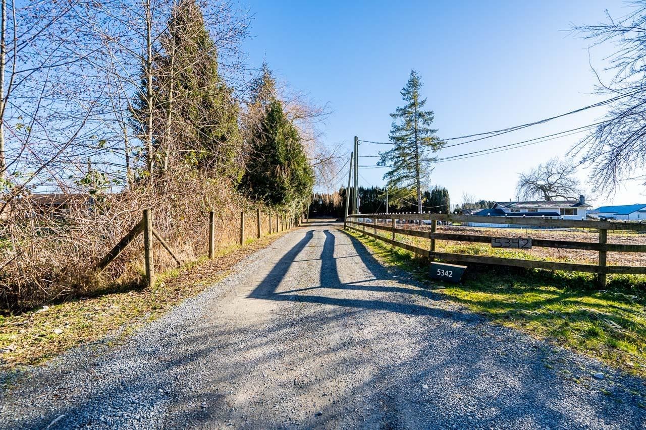 5342 256 Street, Langley, V4W 1J5 — photo 4