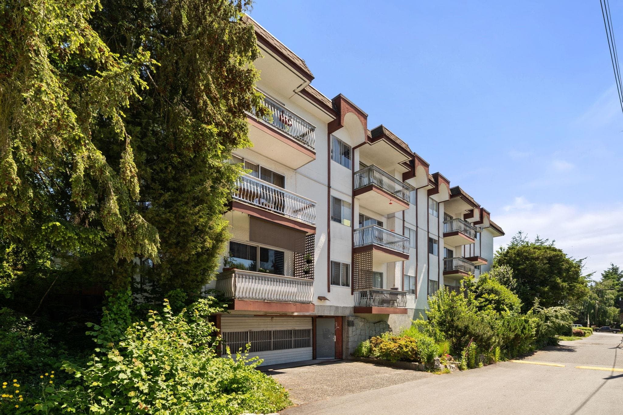 102 - 135 W 21st Street, North Vancouver, V7M 1Z2 — photo 3