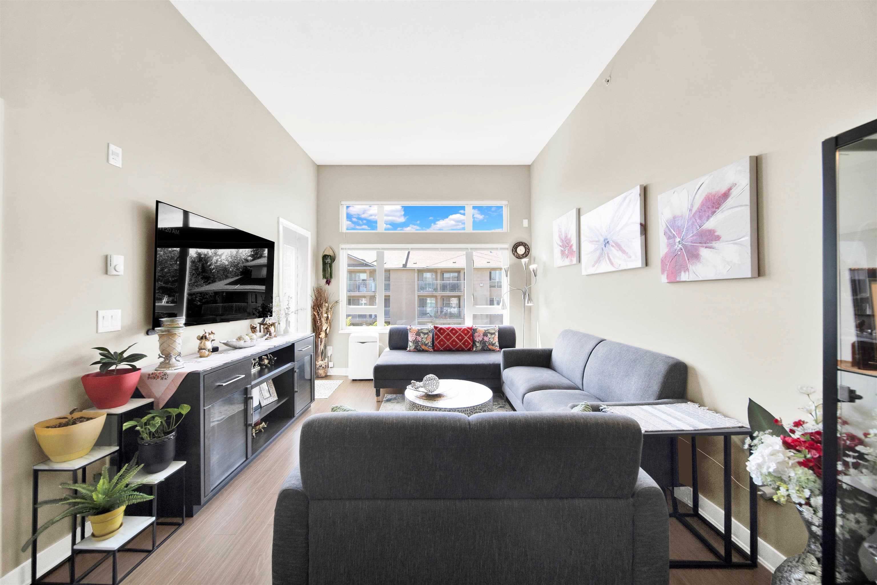 414 - 13740 75a Avenue, Surrey, V3W 0E8 — photo 3