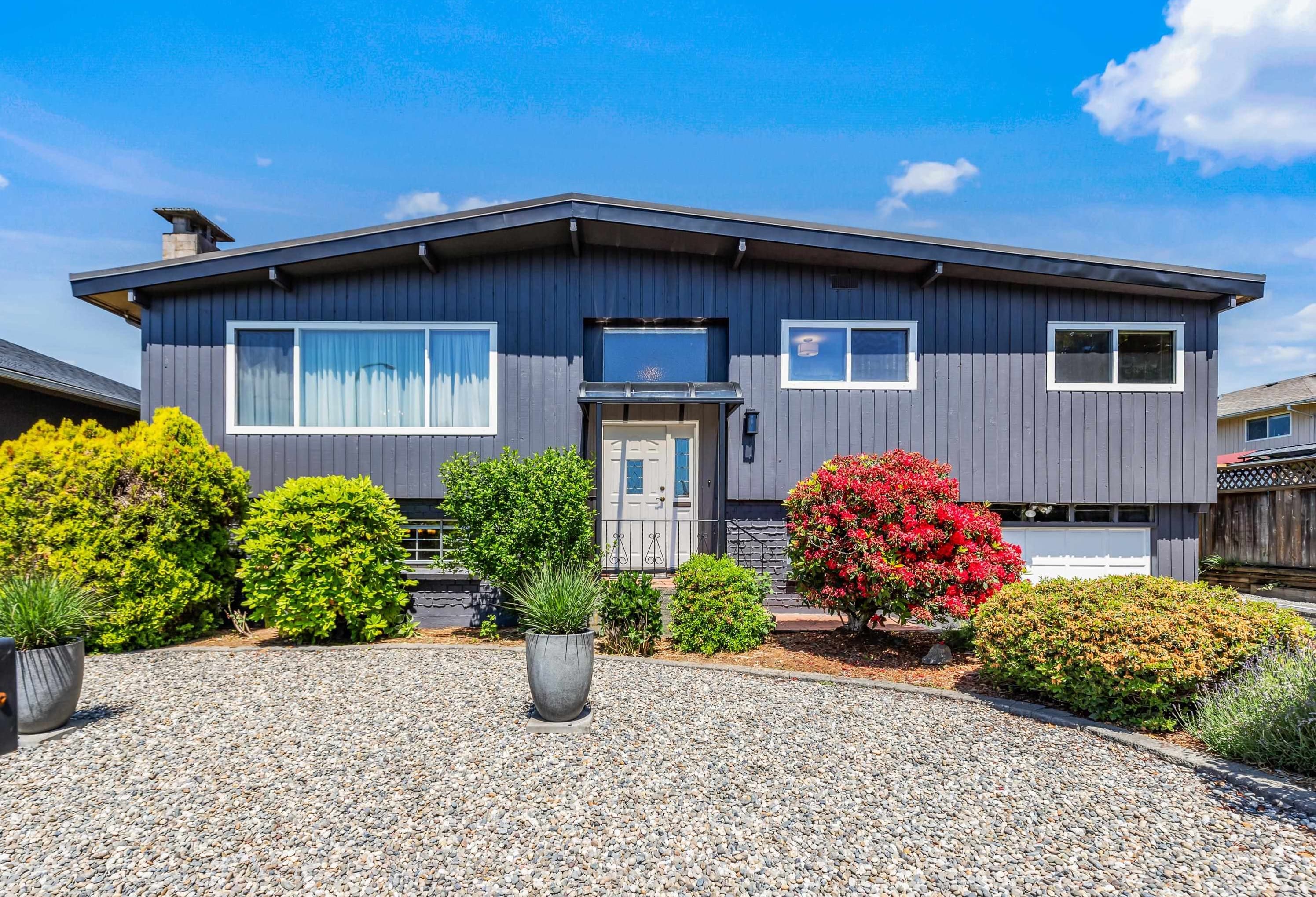 805 Everett Crescent, Burnaby, V5A 2N3 — photo 5