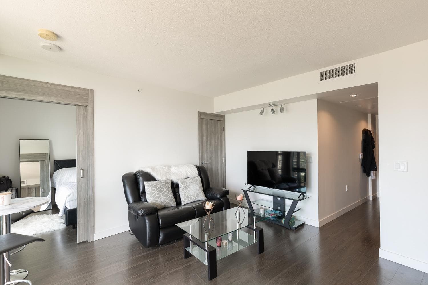 1804 - 89 Nelson Street, Vancouver, V6Z 0E7 — photo 5
