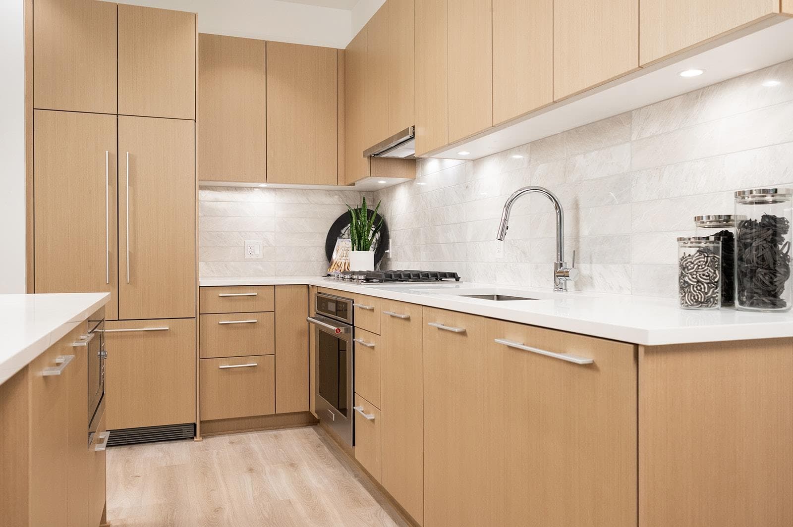 515 - 110 E 17th Street, North Vancouver, V7L 2V5 — photo 3