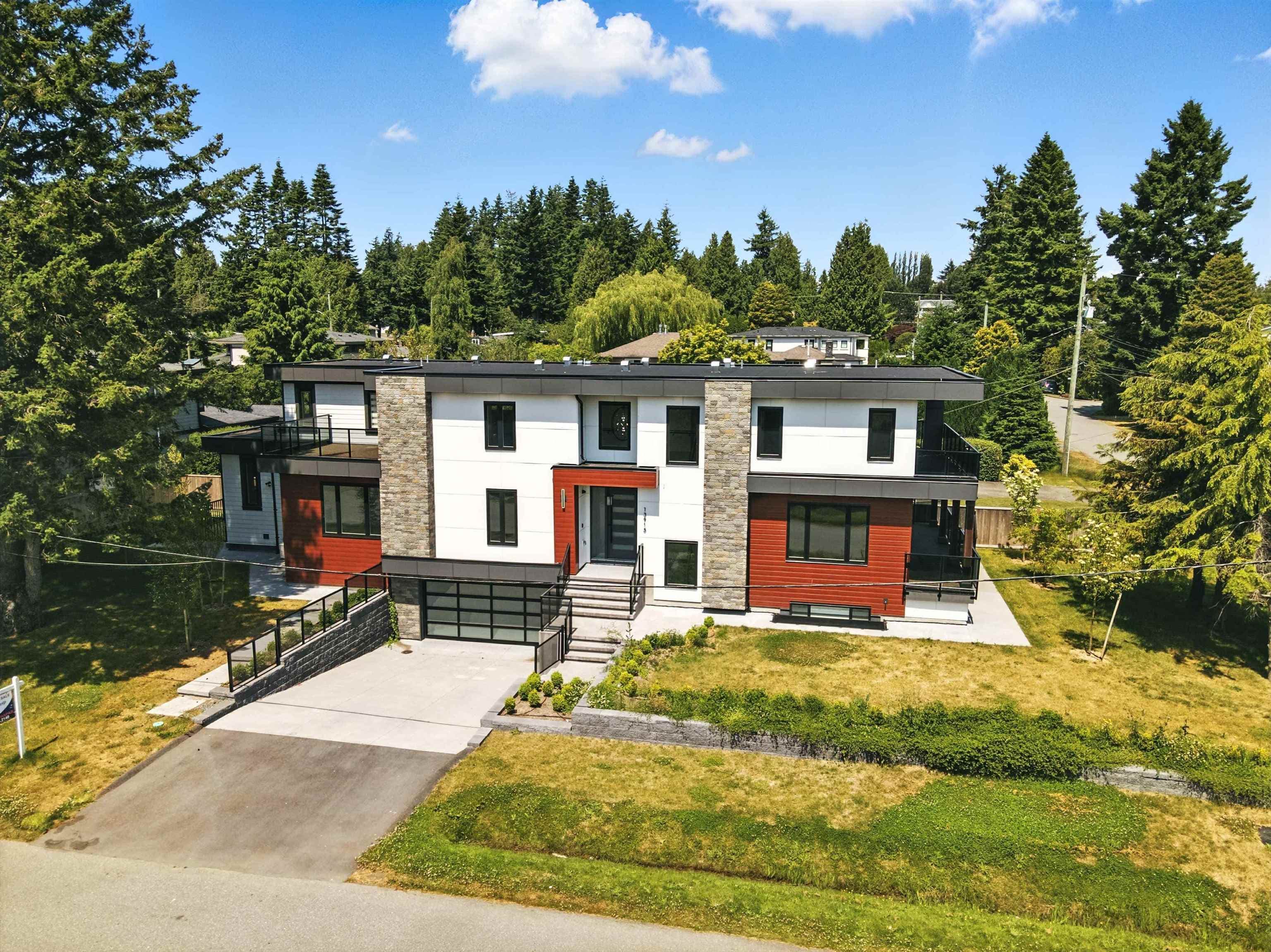 13915 Blackburn Avenue, White Rock, V4B 3H9 — photo 2
