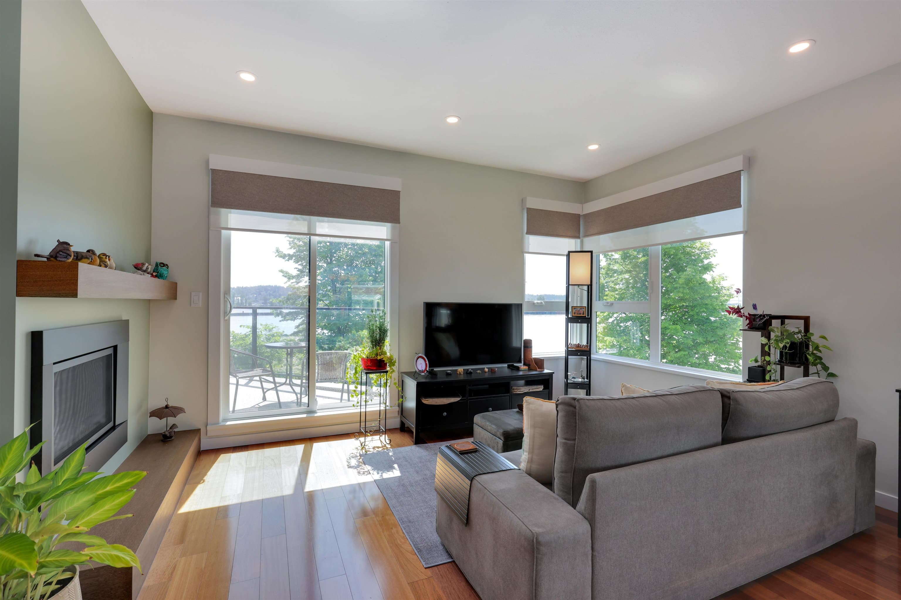 420 - 1150 Quayside Drive, New Westminster, V3M 6E1 — photo 4