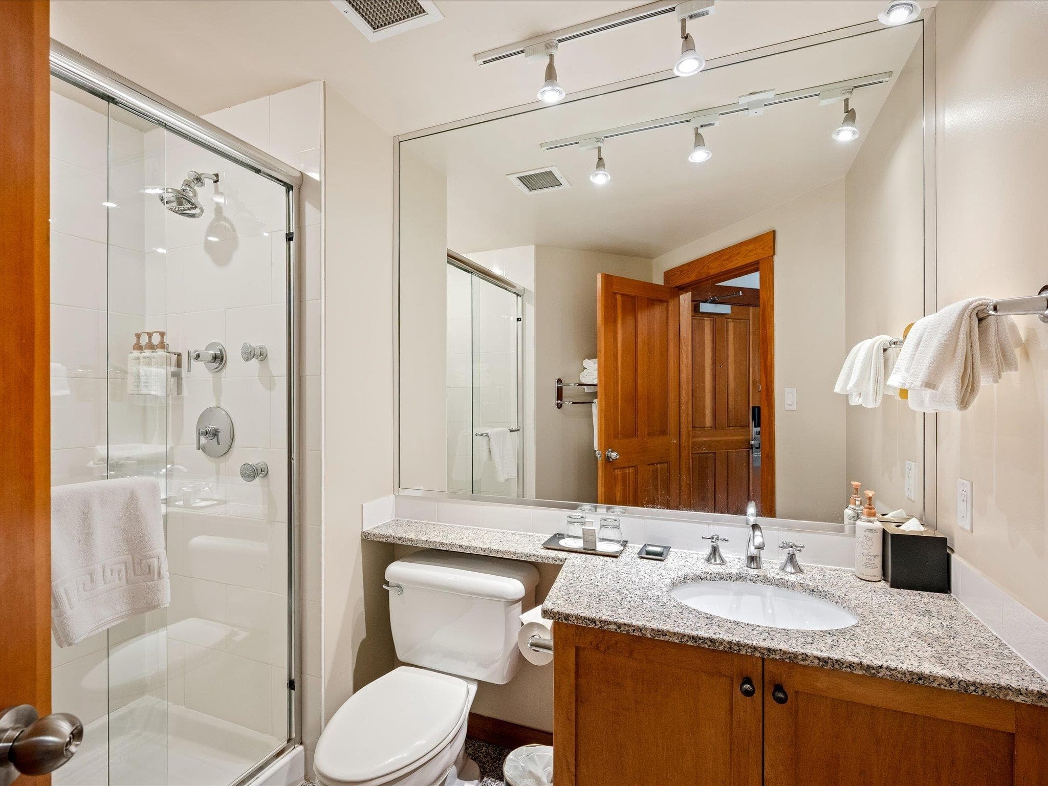 216 - 4320 Sundial Crescent, Whistler, V8E 1G6 — photo 5