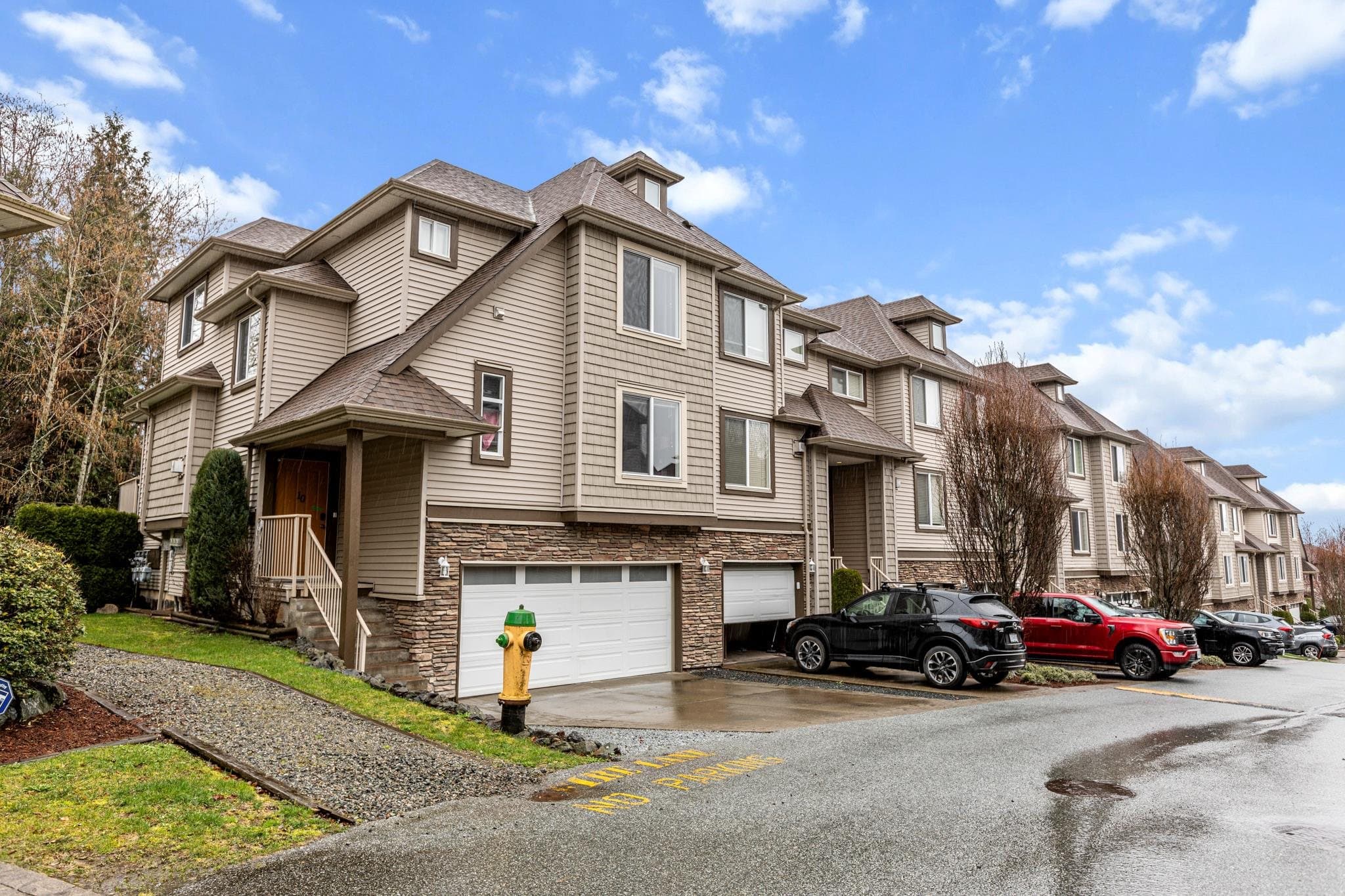 10 - 46778 Hudson Road, Chilliwack, V2R 0K4 — photo 1