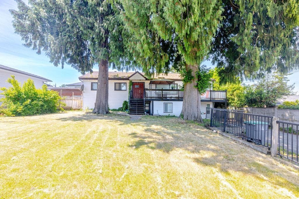 9969 122 Street, Surrey
