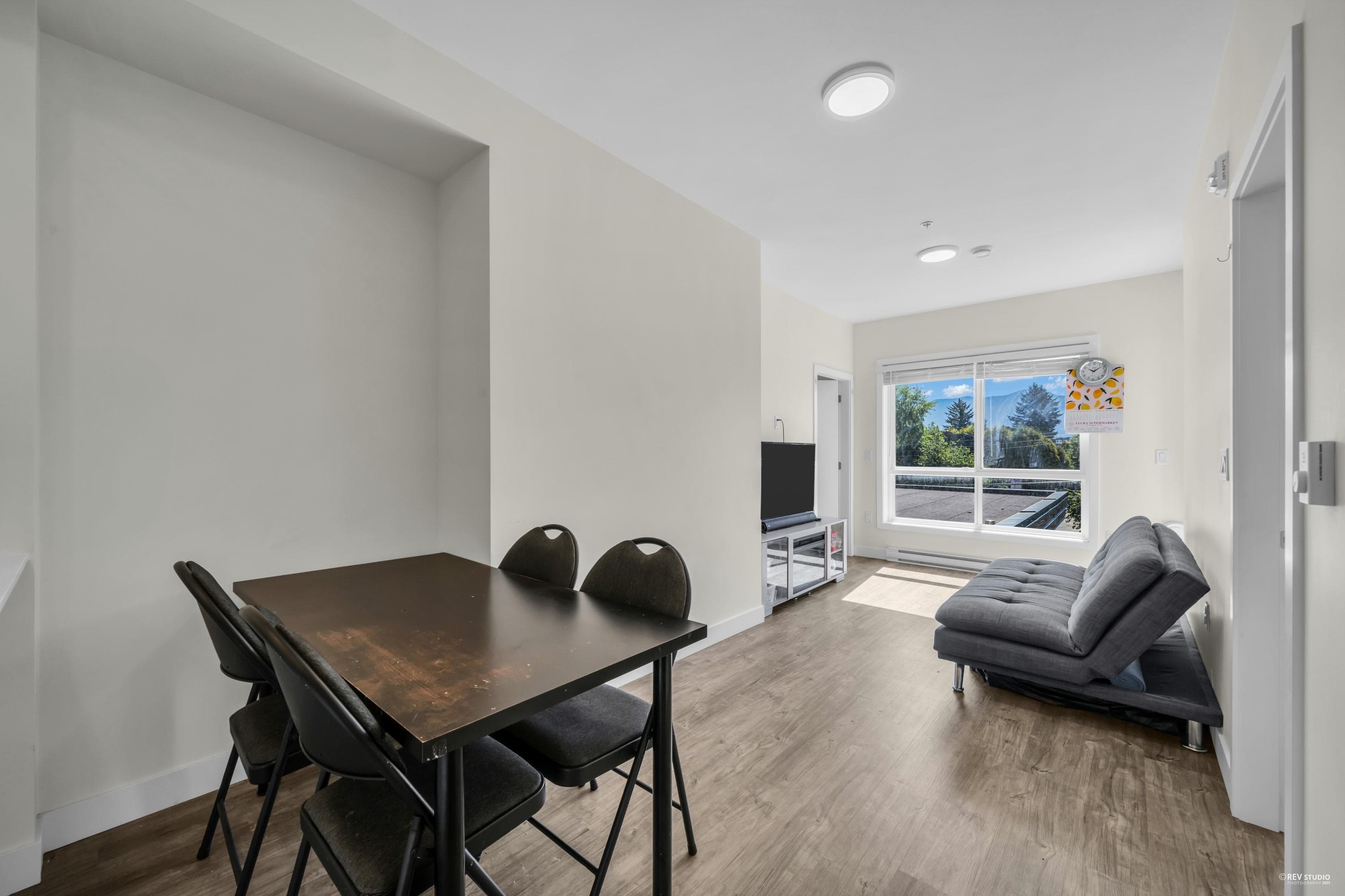 201 - 9450 Robson Street, Chilliwack, V2P 0L7 — photo 4