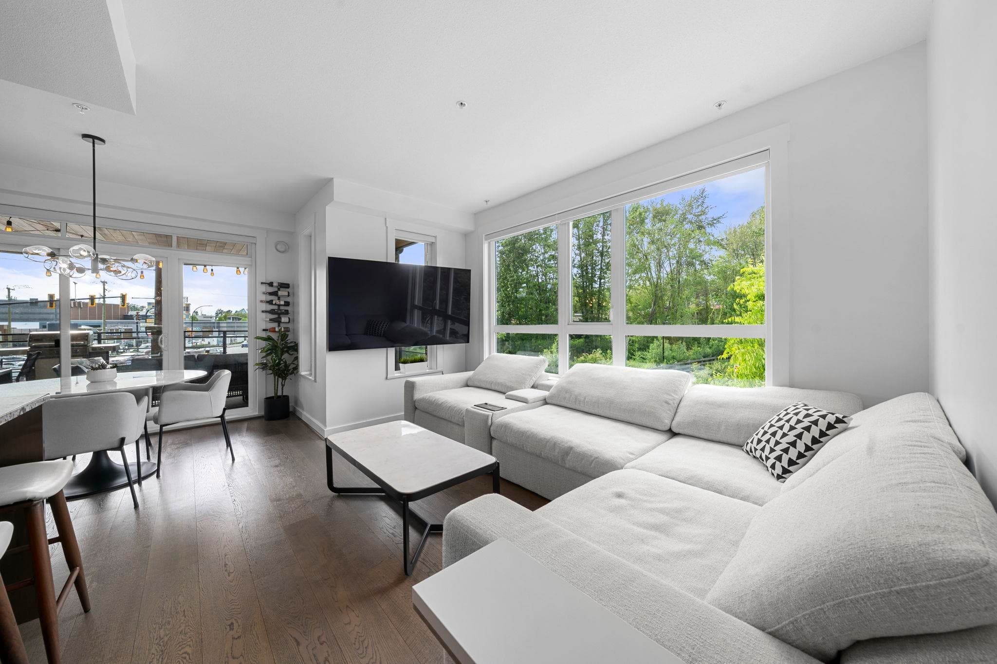 218 - 733 W 14th Street, North Vancouver, V7M 0C6 — photo 4