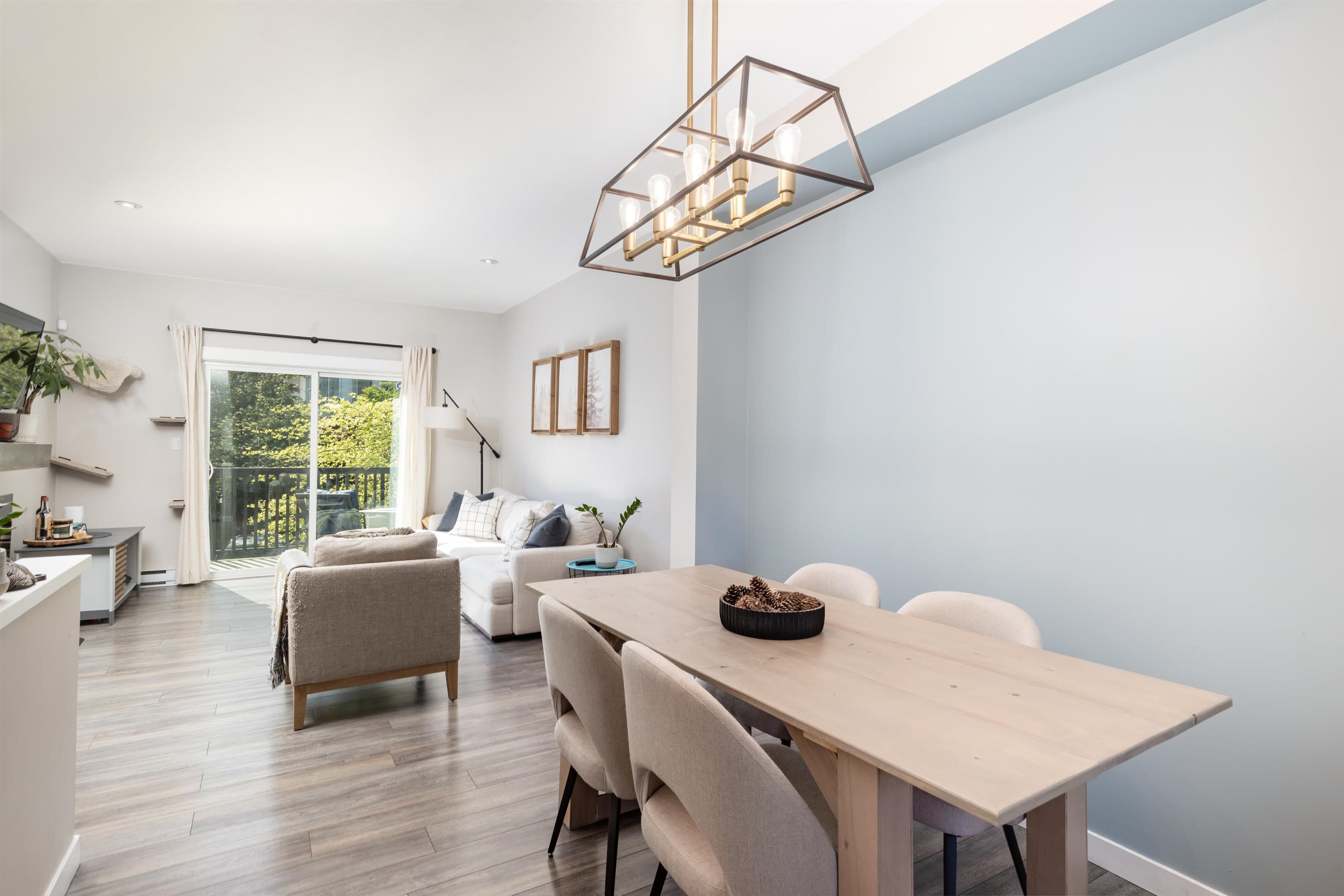 2015 - 2655 Bedford Street, Port Coquitlam, V3C 0B8 — photo 1