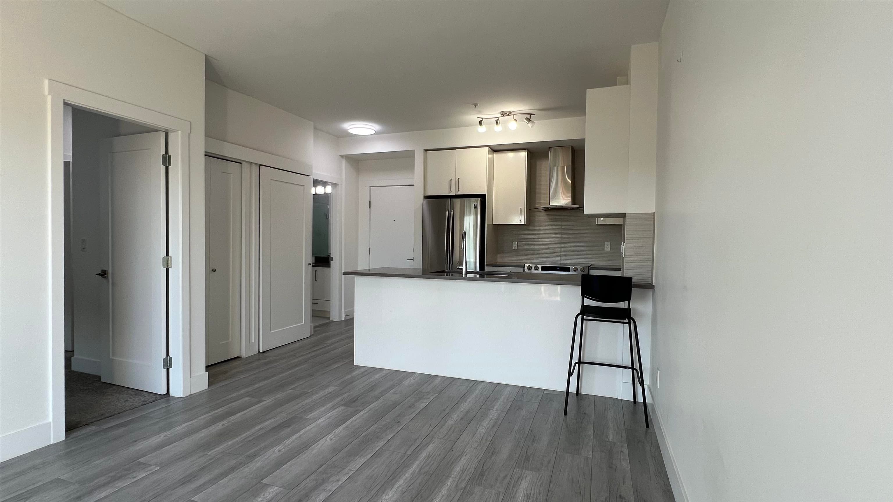 506 - 9689 140 Street, Surrey, V3T 0P3 — photo 5