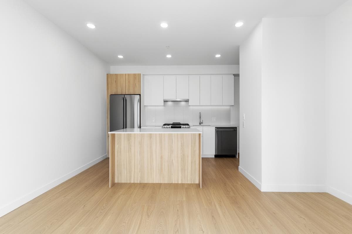 425 - 2450 Garden Drive, Vancouver, V5N 1W8 — photo 4