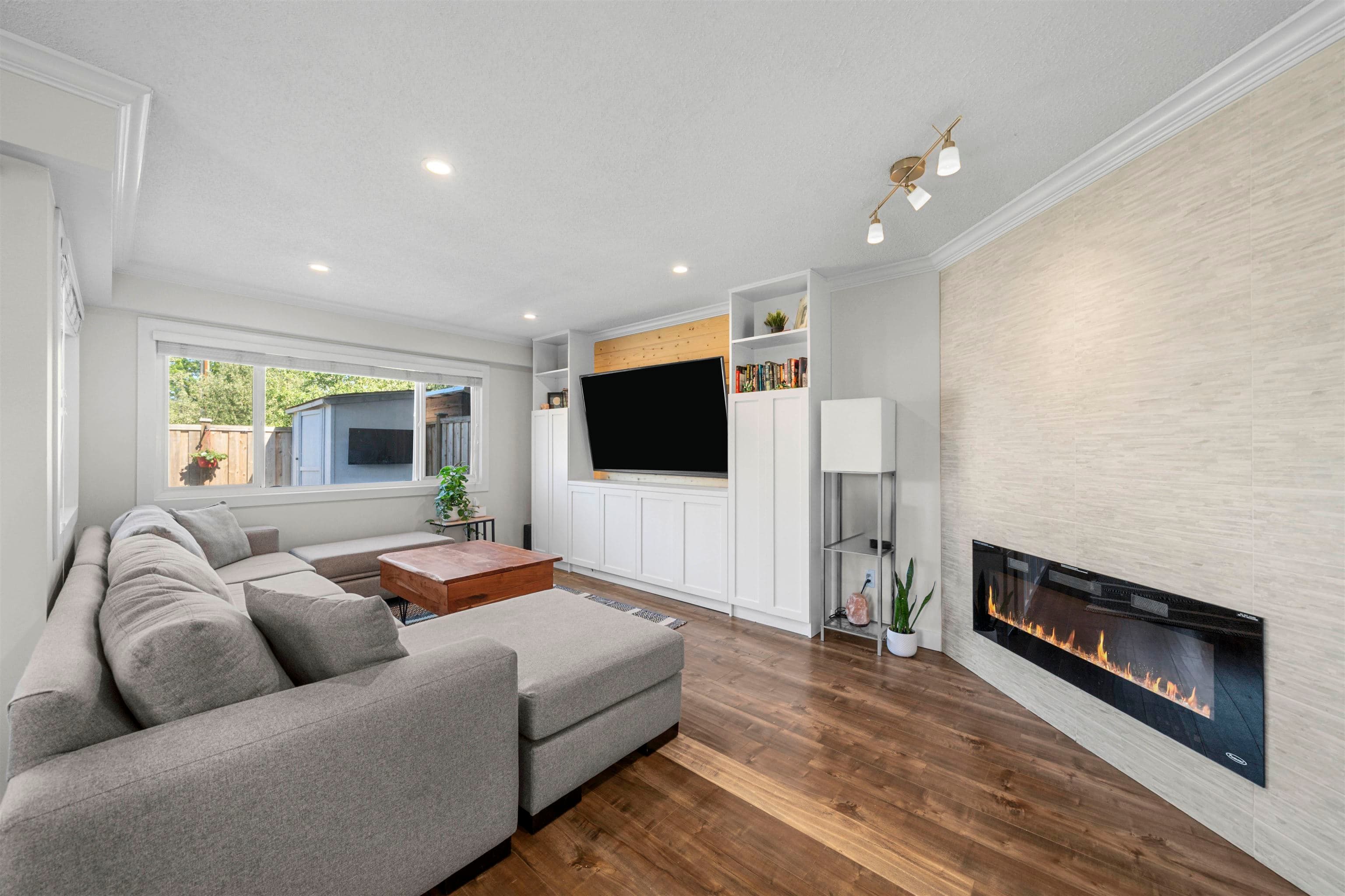 42 - 4800 Trimaran Drive, Richmond, V7E 4Y7 — photo 1