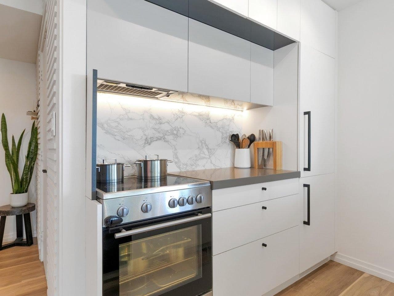 1002 - 58 Keefer Place, Vancouver, V6B 0B8 — photo 3
