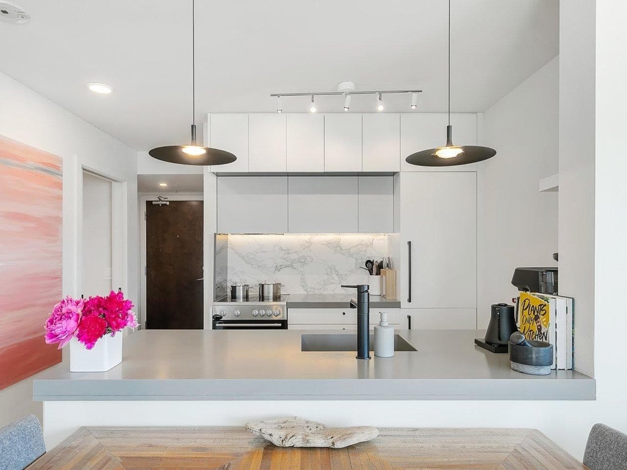 1002 - 58 Keefer Place, Vancouver, V6B 0B8 — photo 4