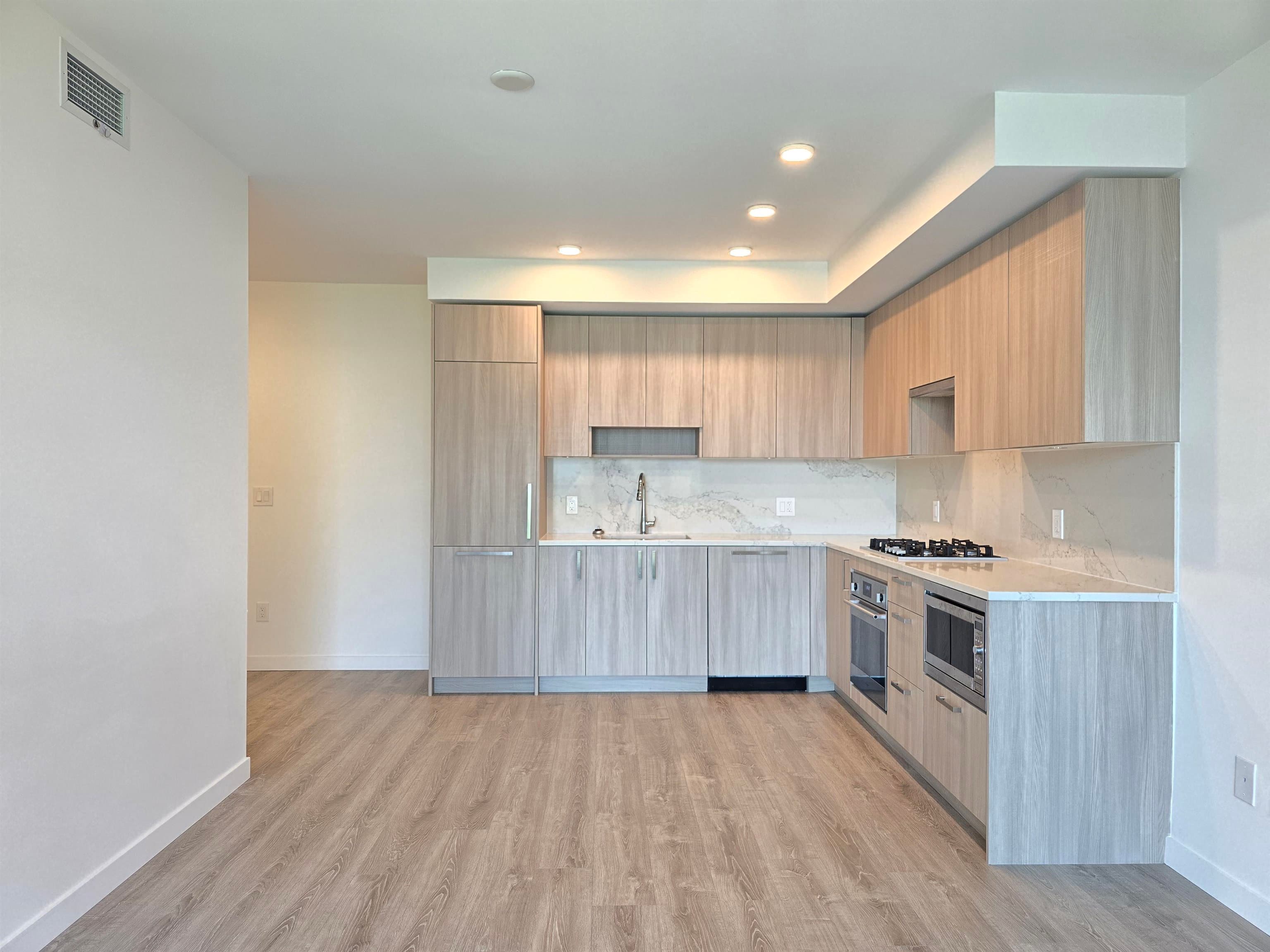 509 - 13350 Central Avenue, Surrey, V3T 0S1 — photo 4