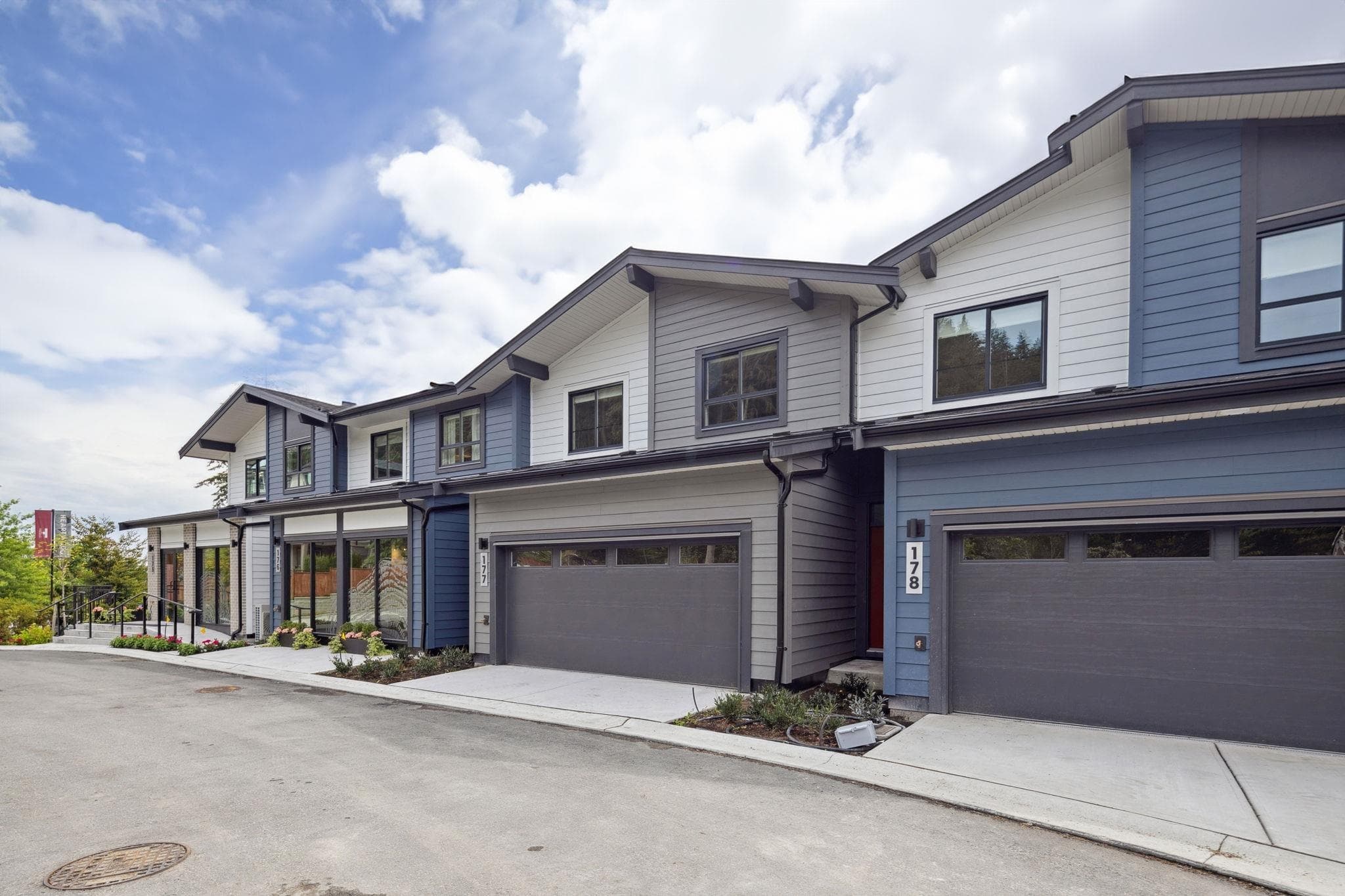 123 - 3535 Highland Drive, Coquitlam, V3E 3H2 — photo 1