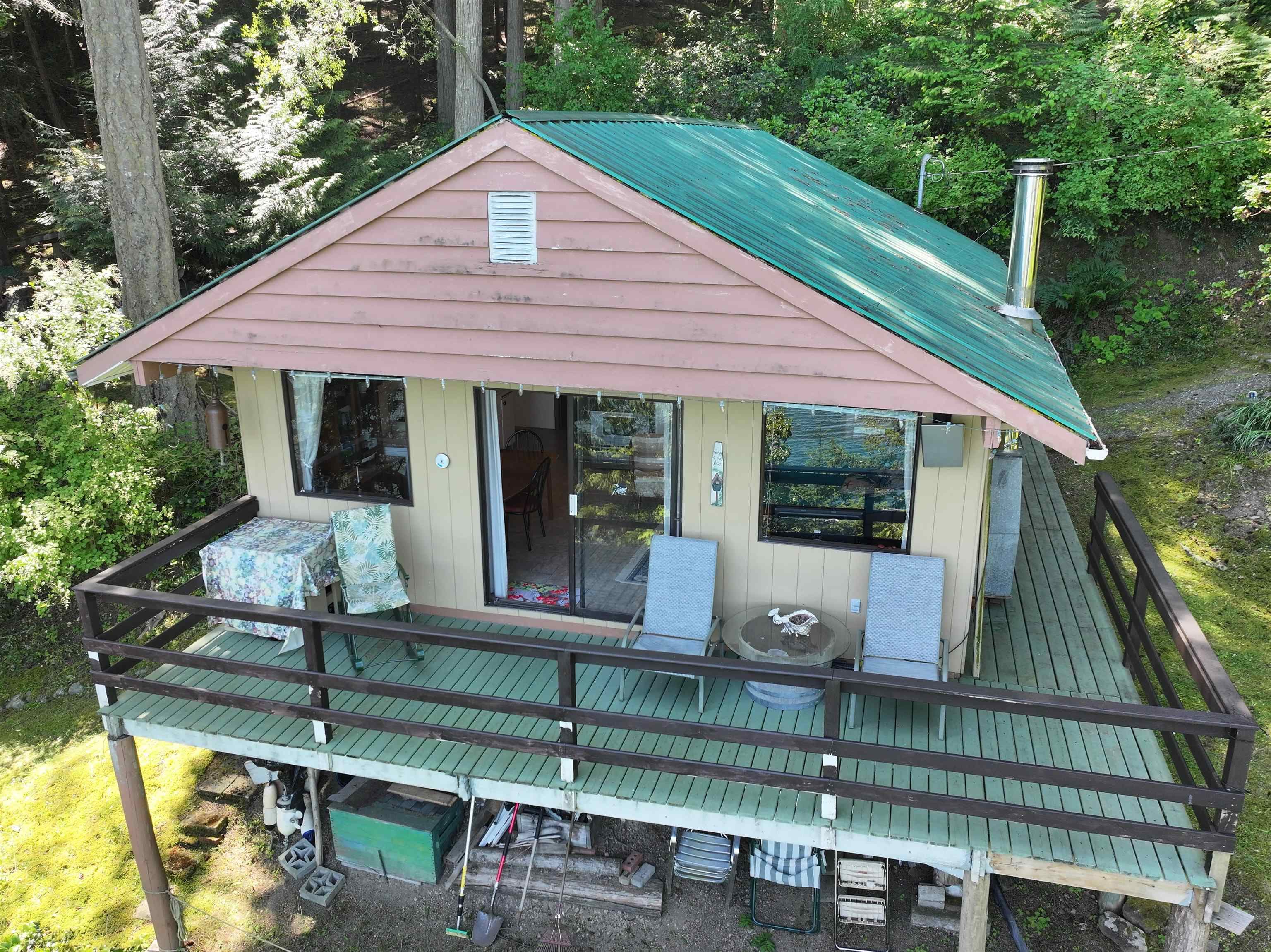 706 Horton Bay Road, Mayne Island, V0N 2J2 — photo 4