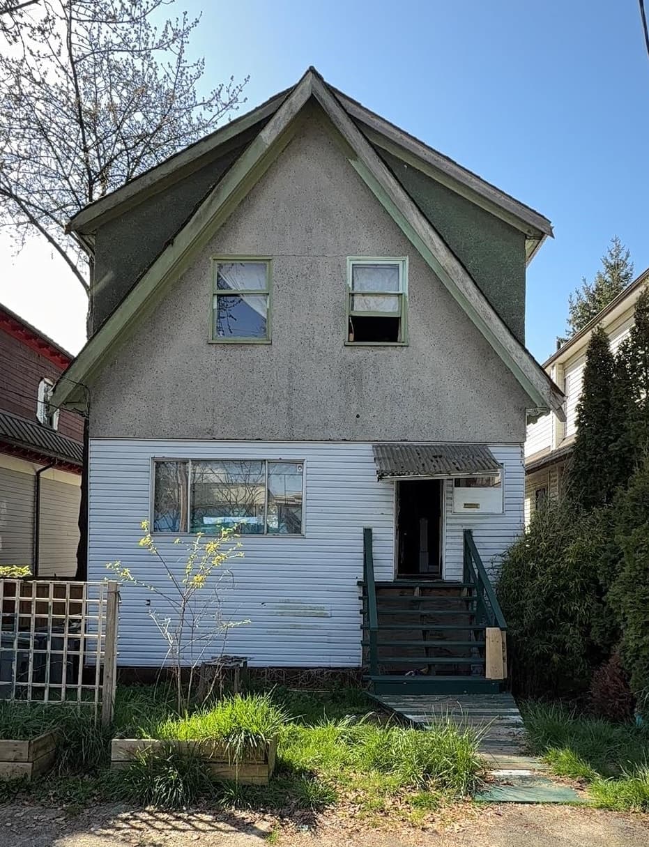 1017 Mclean Drive, Vancouver — sold
