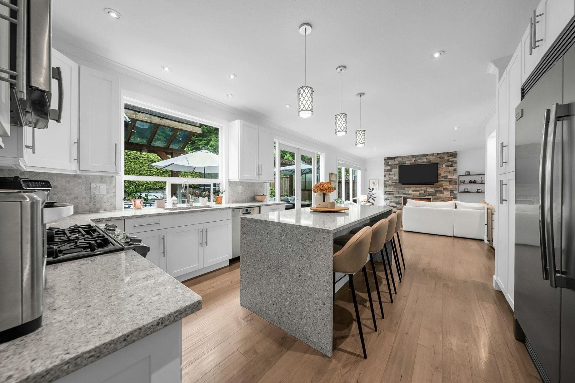 1742 Sugarpine Court, Coquitlam, V3E 3E4 — photo 3