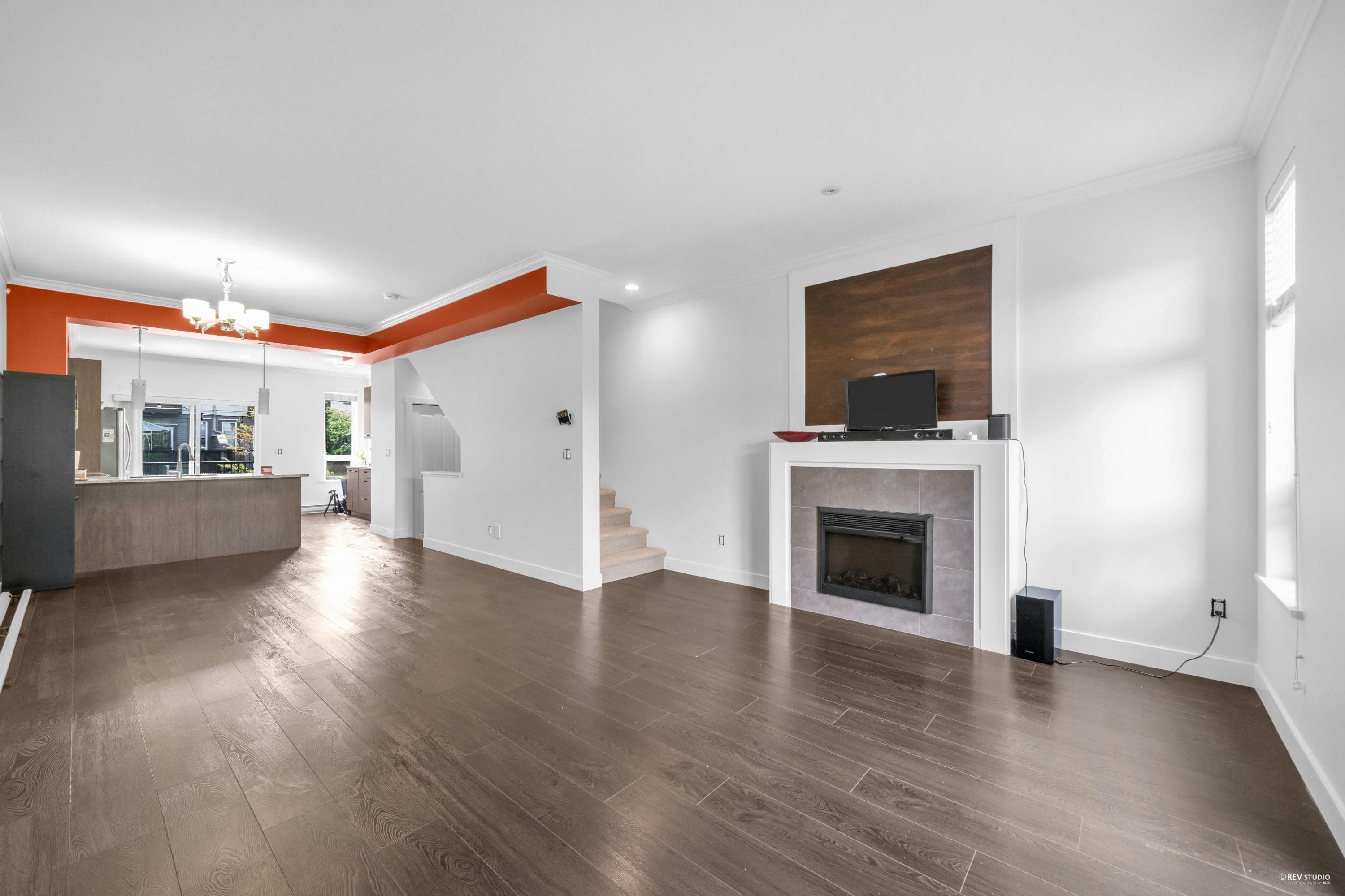 106 - 5888 144 Street, Surrey, V3X 0G8 — photo 2