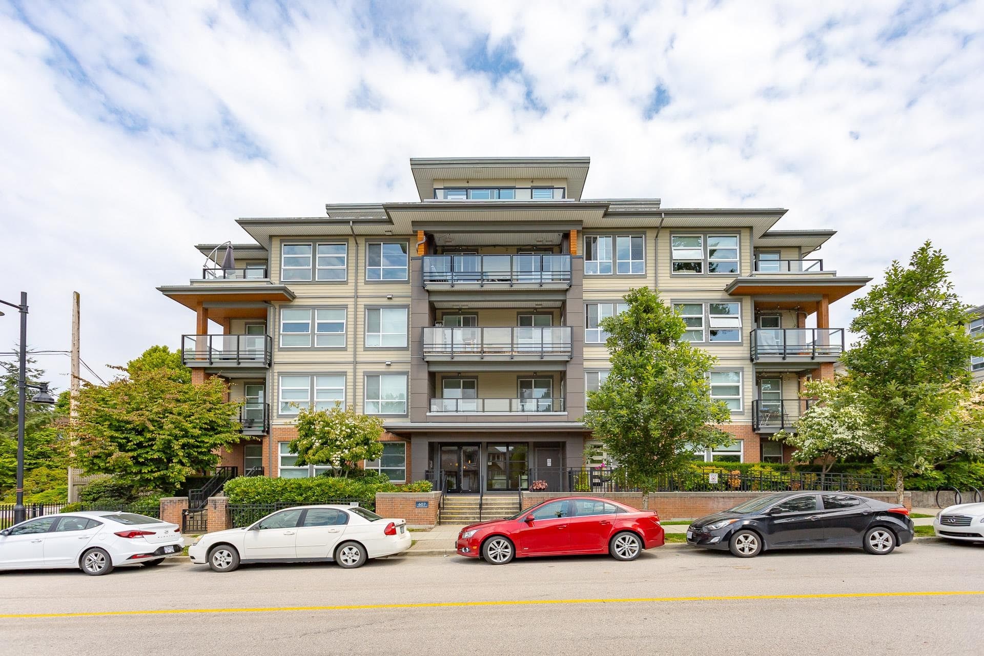 104 - 607 Cottonwood Avenue, Coquitlam, V3J 0H1 — photo 2