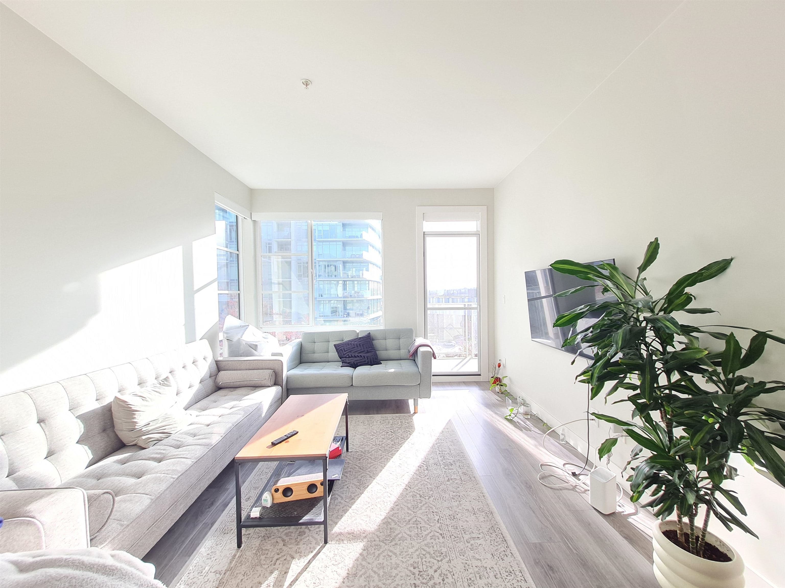 205 - 1768 Gilmore Avenue, Burnaby, V5C 0L4 — photo 1