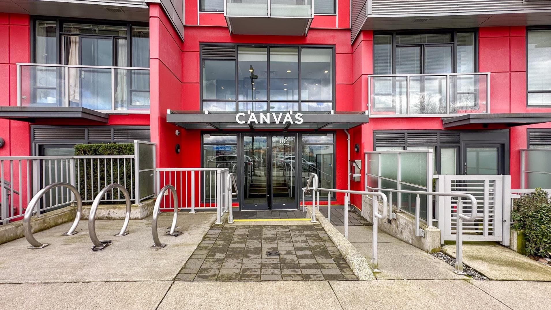 503 - 384 E 1st Avenue, Vancouver, V5T 0G5 — photo 1