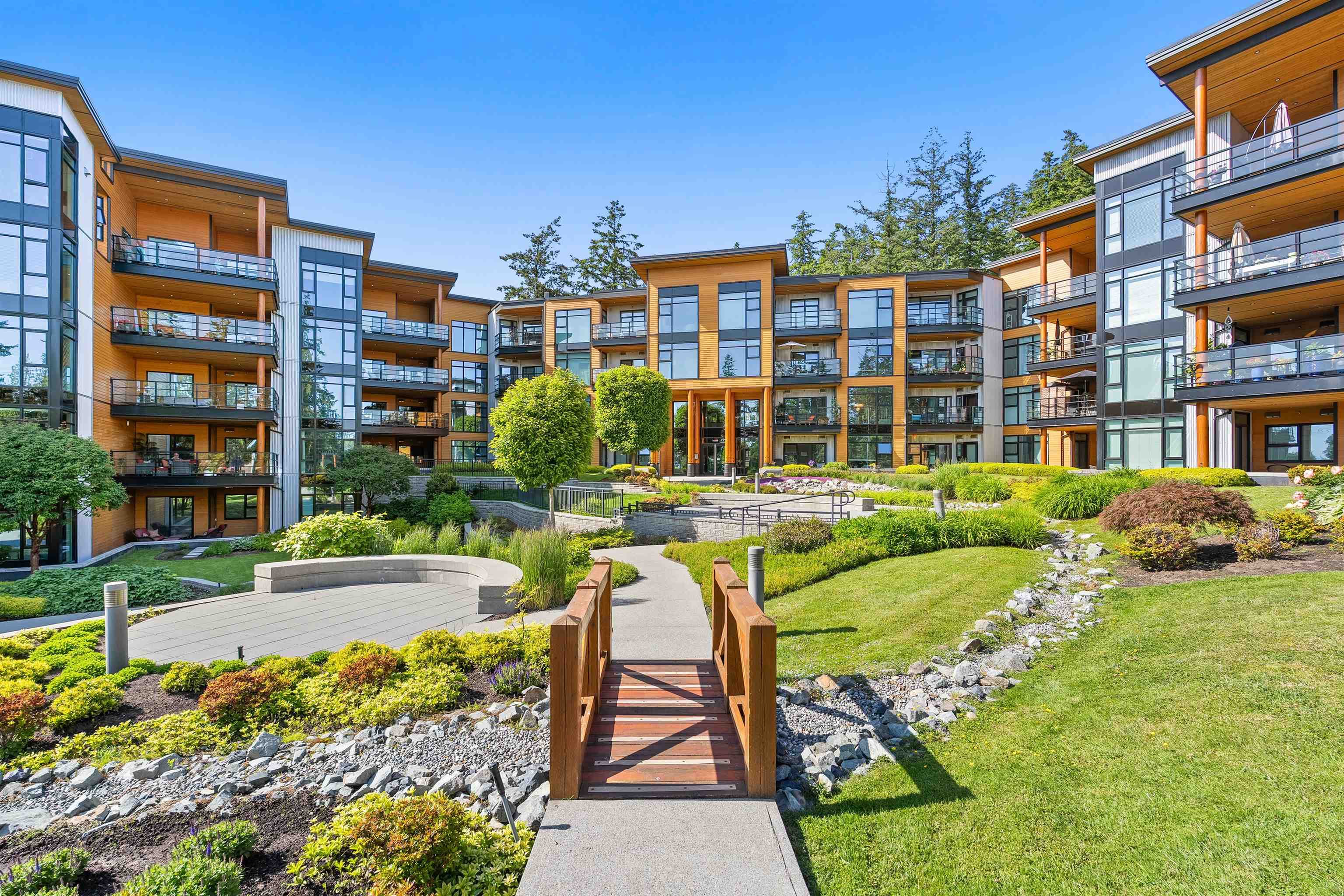 214 - 14855 Thrift Avenue, White Rock — sold