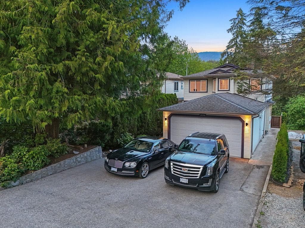 3998 Phyllis Road, North Vancouver