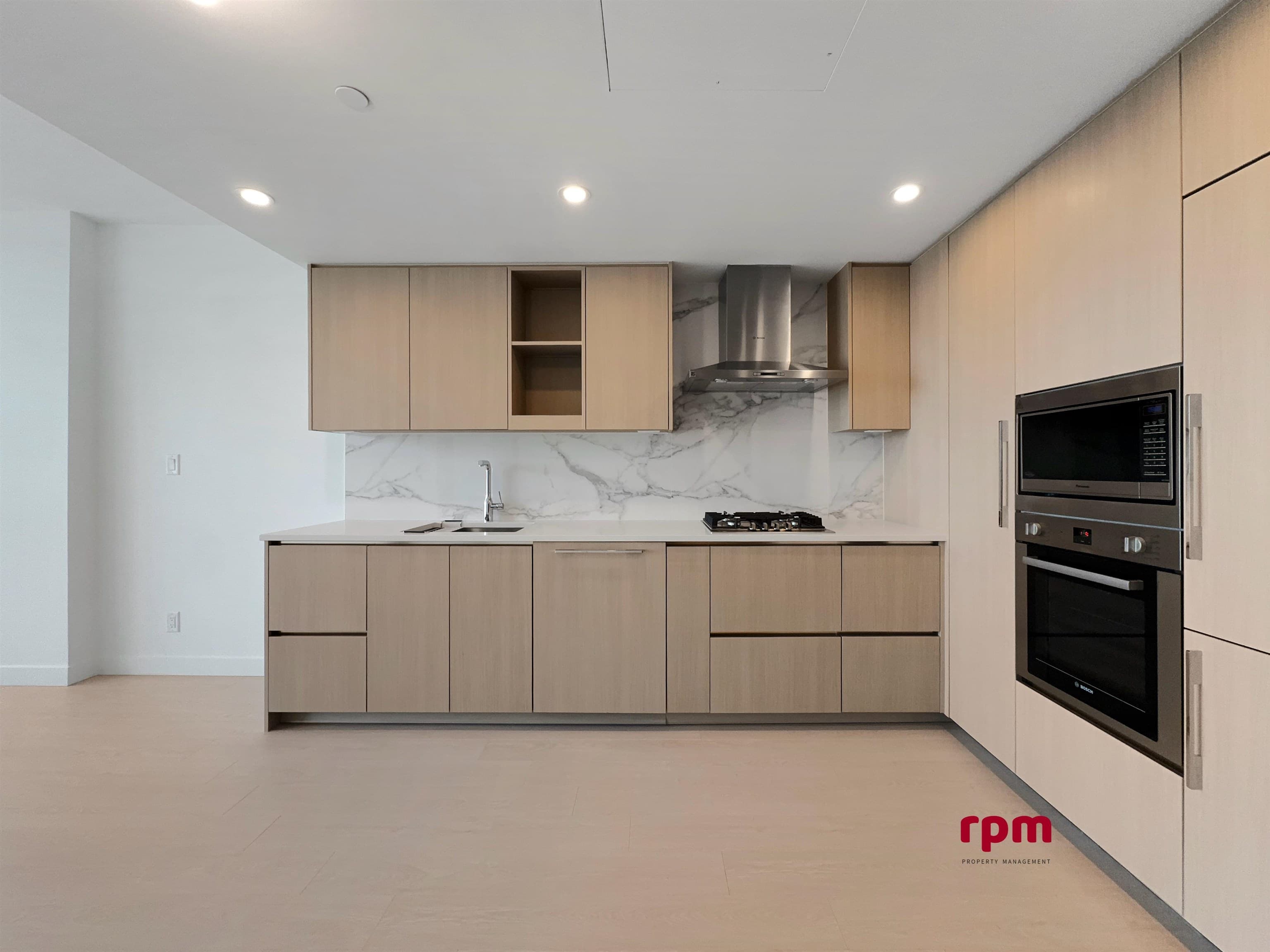 2210 - 13768 100 Avenue, Surrey, V3T 0V2 — photo 3