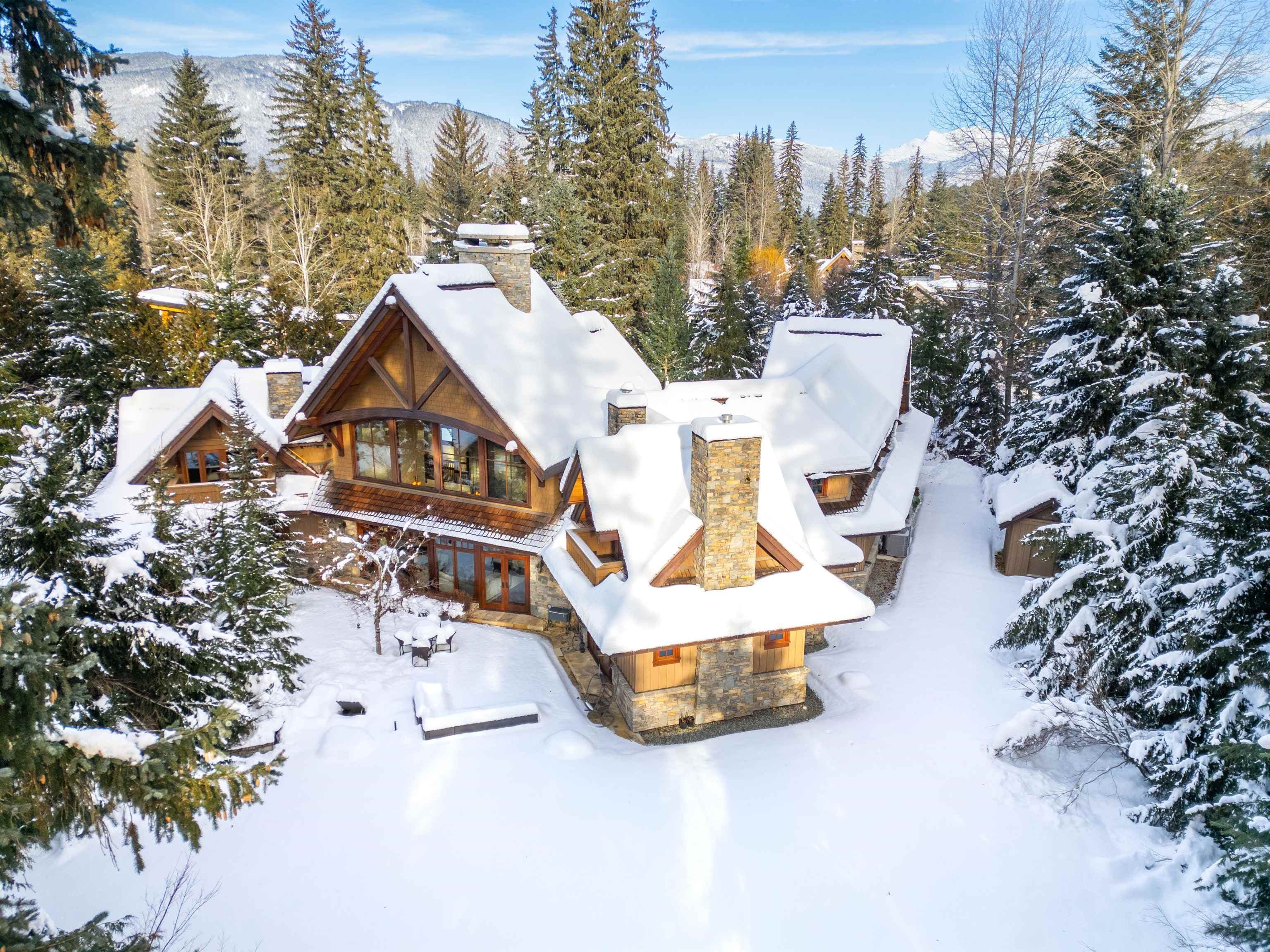 6693 Tapley Place, Whistler, V6E 0C5 — photo 4
