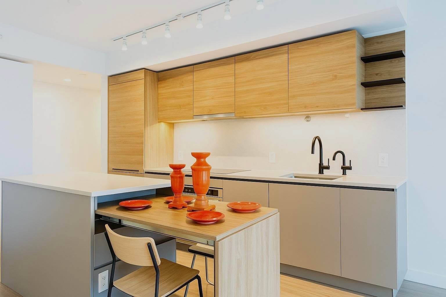 2812 - 10448 University Drive, Surrey, V3T 0S7 — photo 3
